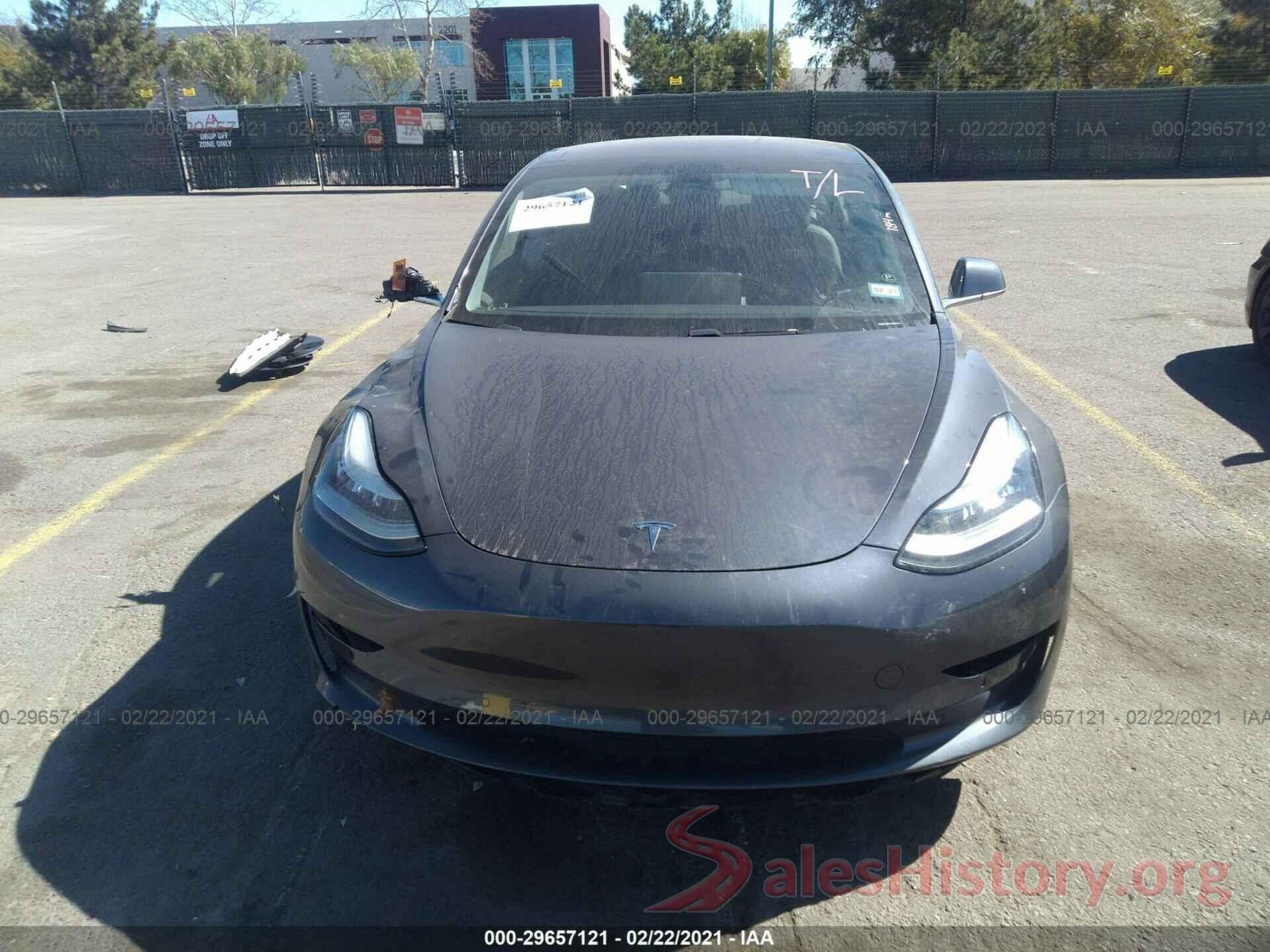 5YJ3E1EA7JF036602 2018 TESLA MODEL 3