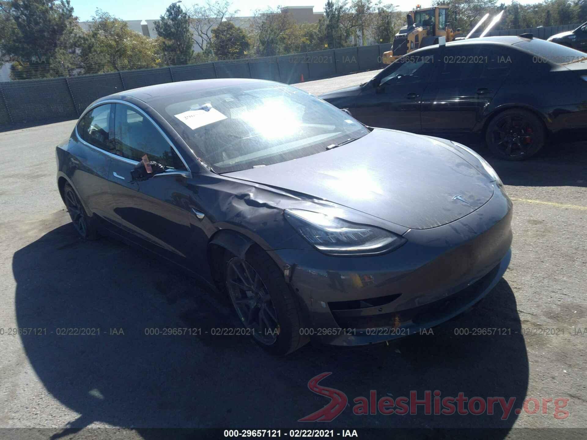 5YJ3E1EA7JF036602 2018 TESLA MODEL 3