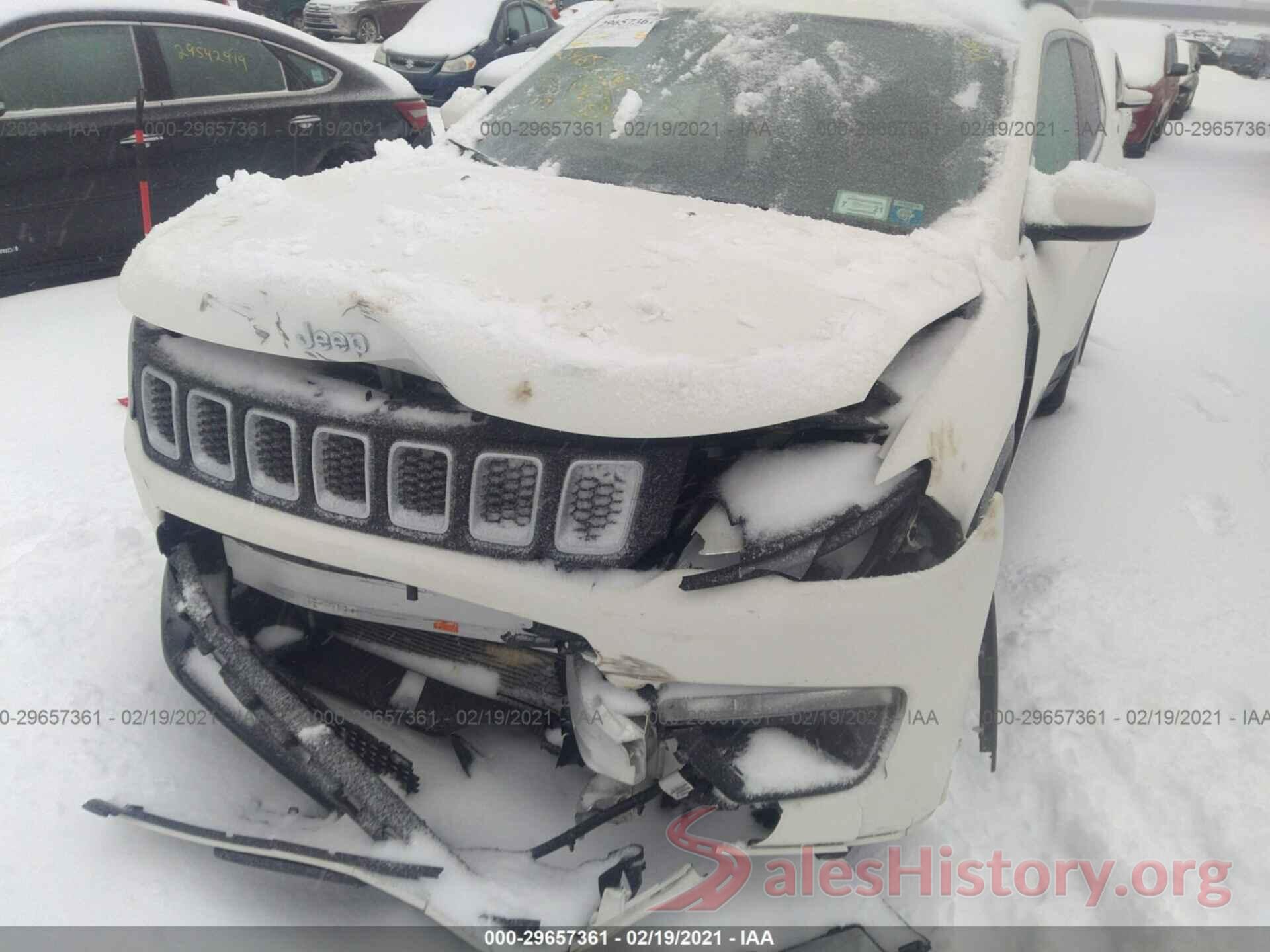 3C4NJDBB8KT767836 2019 JEEP COMPASS