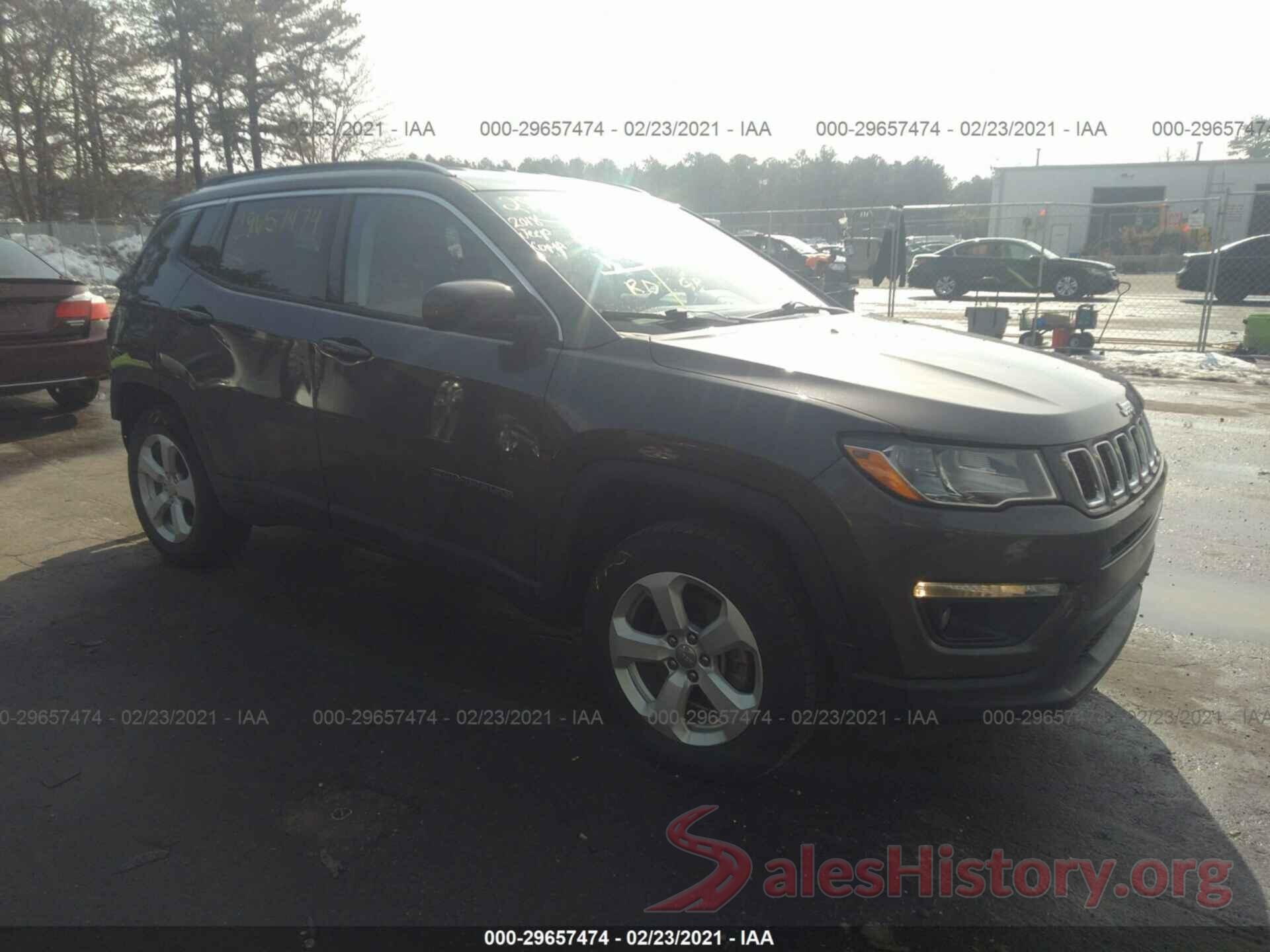 3C4NJDBB7JT131522 2018 JEEP COMPASS