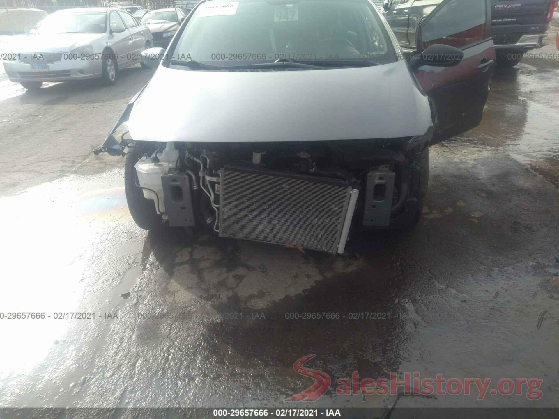 3KPFL4A70JE240971 2018 KIA FORTE