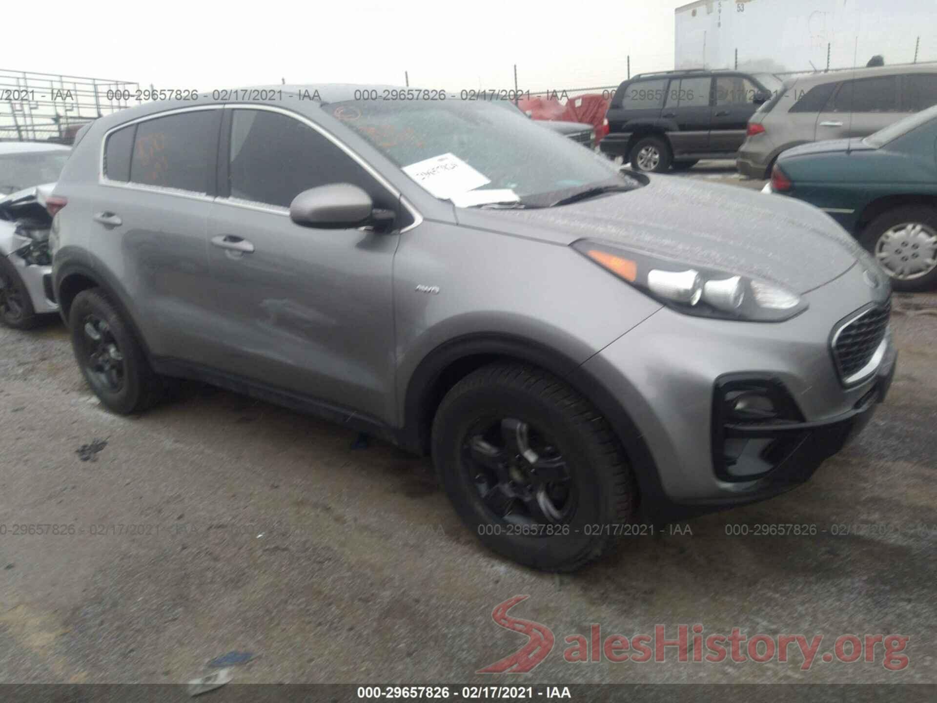 KNDPMCAC0M7875590 2021 KIA SPORTAGE