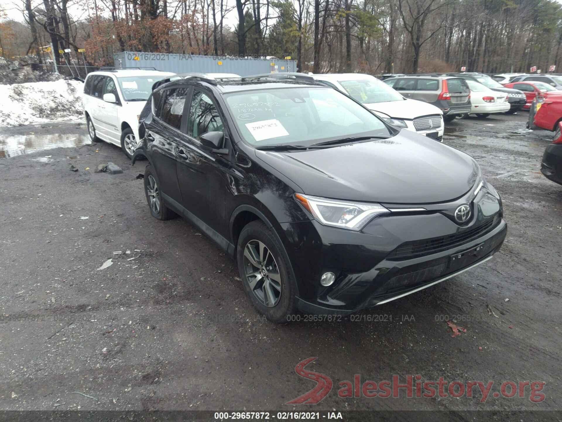 2T3RFREV5JW824829 2018 TOYOTA RAV4