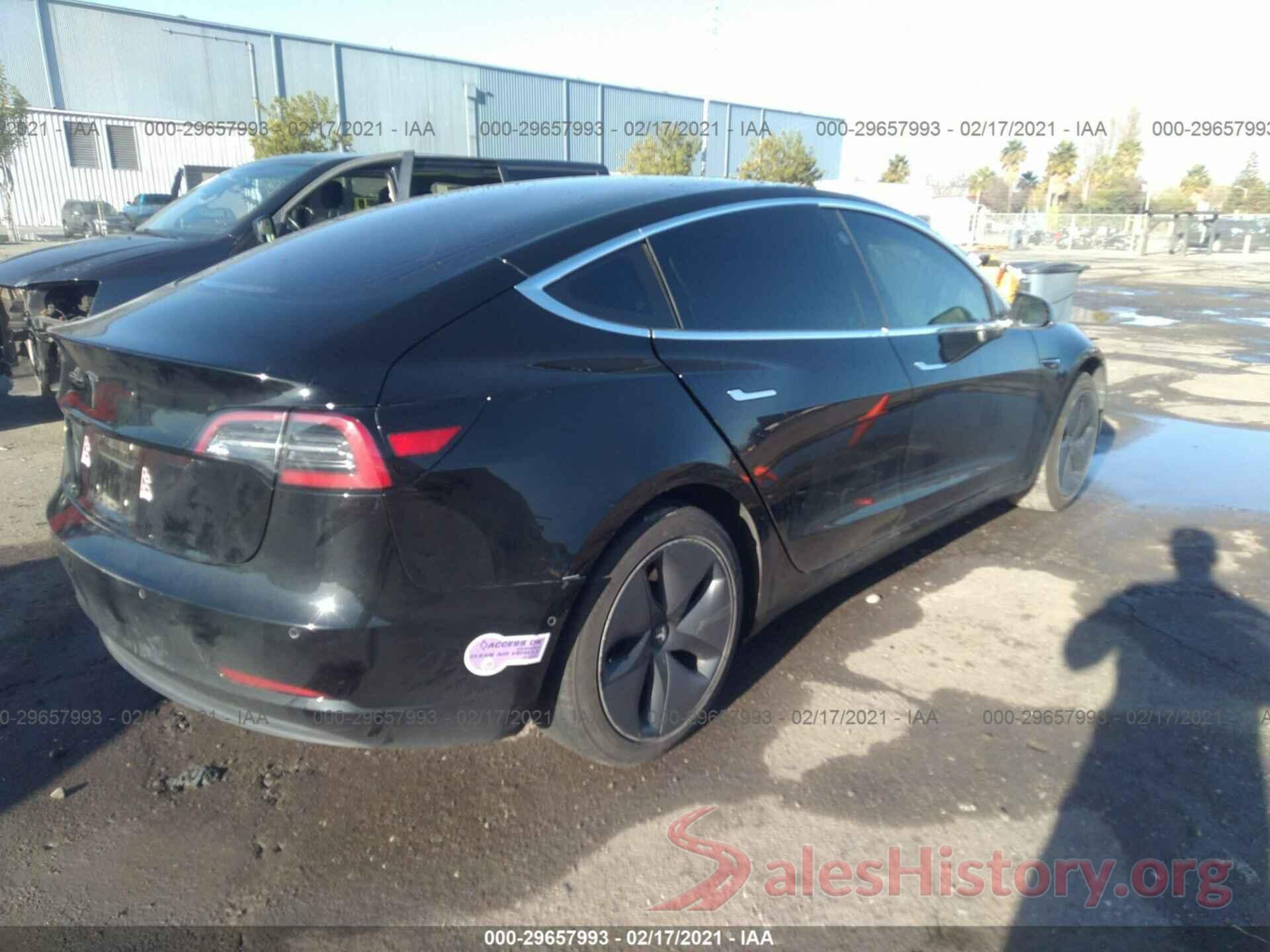 5YJ3E1EA8JF058589 2018 TESLA MODEL 3