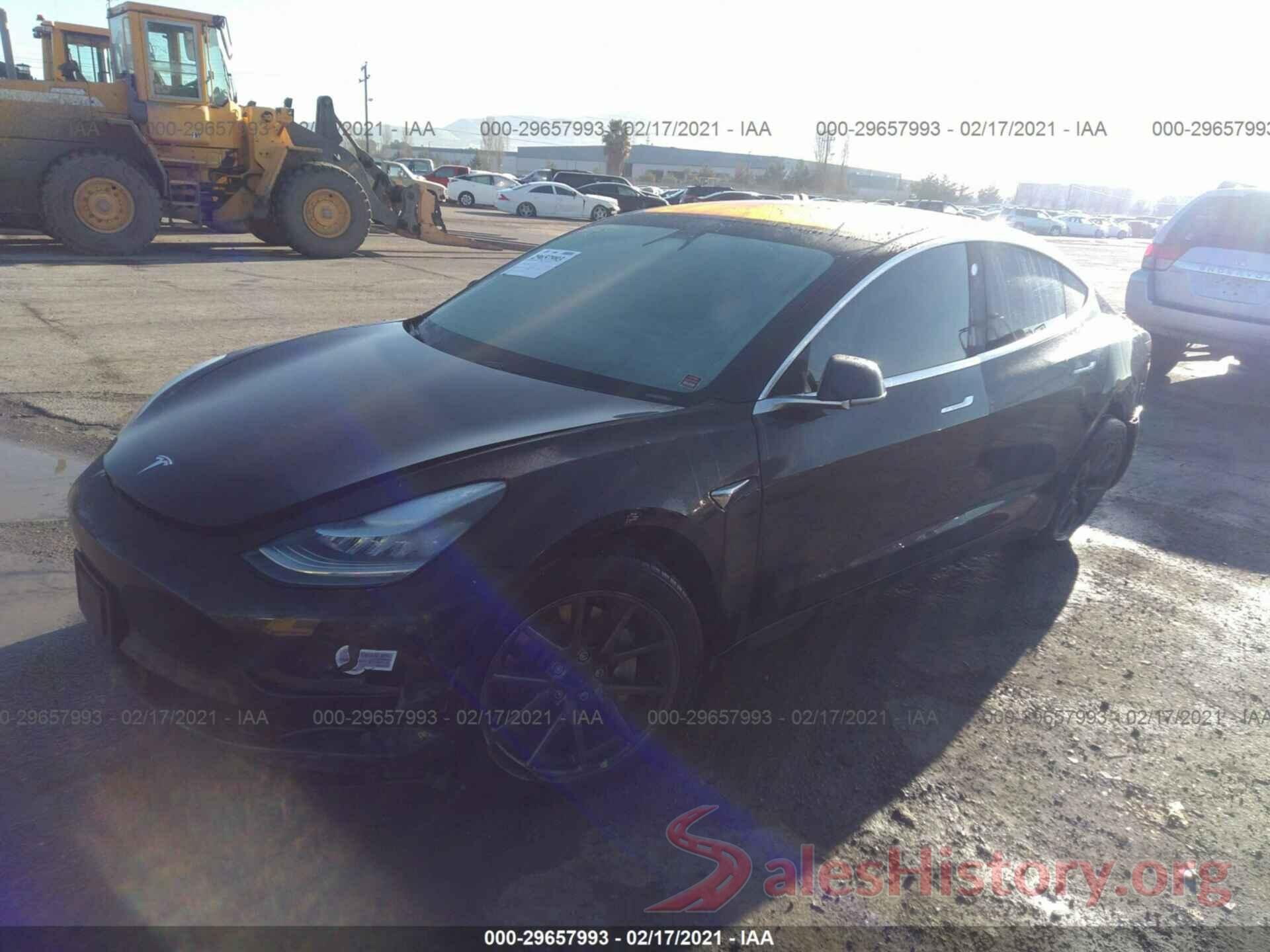 5YJ3E1EA8JF058589 2018 TESLA MODEL 3