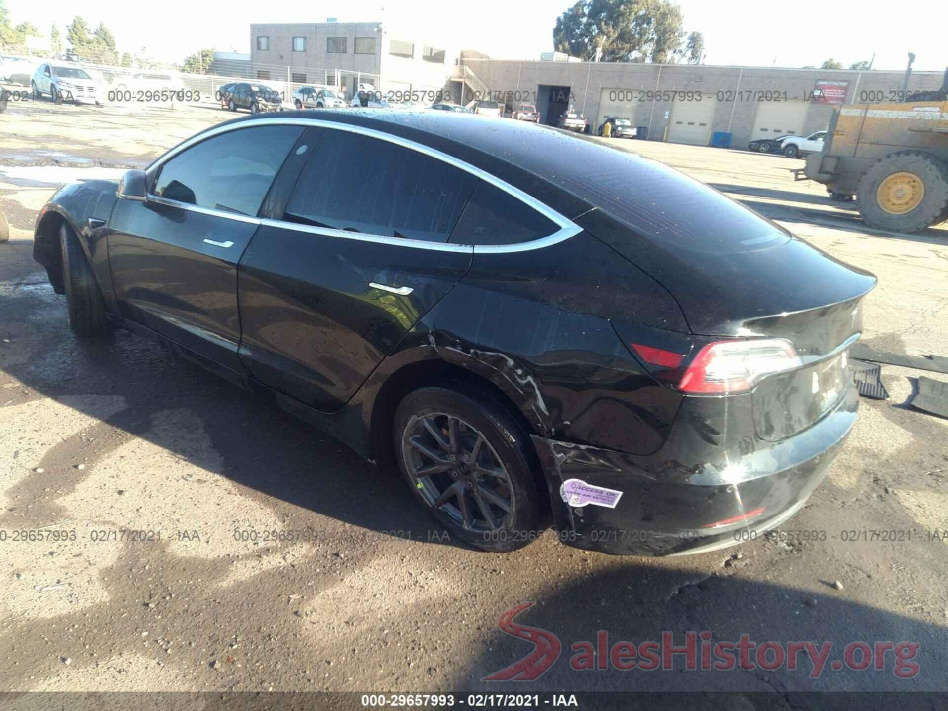 5YJ3E1EA8JF058589 2018 TESLA MODEL 3