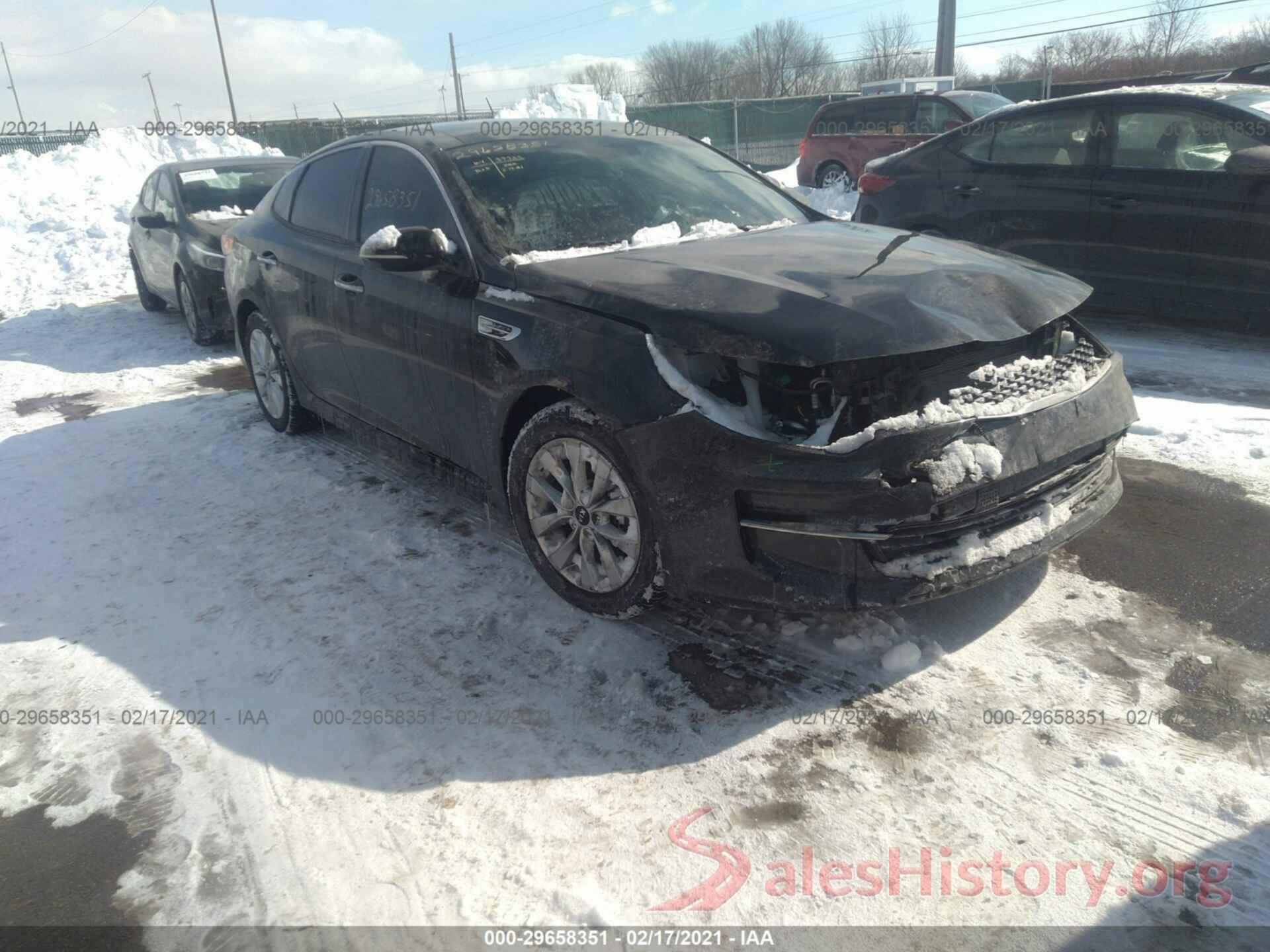 5XXGU4L35HG157453 2017 KIA OPTIMA