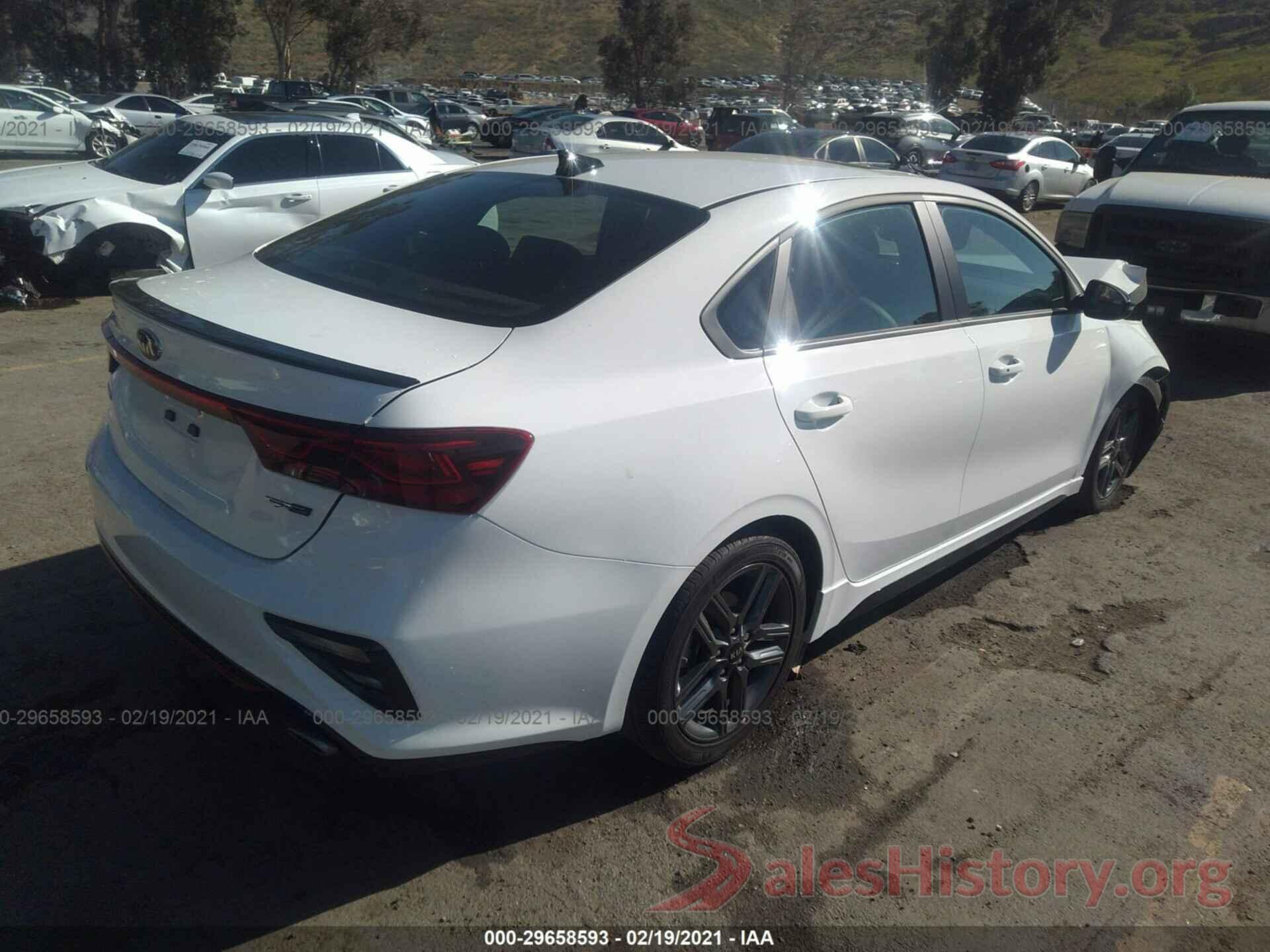 3KPF34AD8ME302904 2021 KIA FORTE