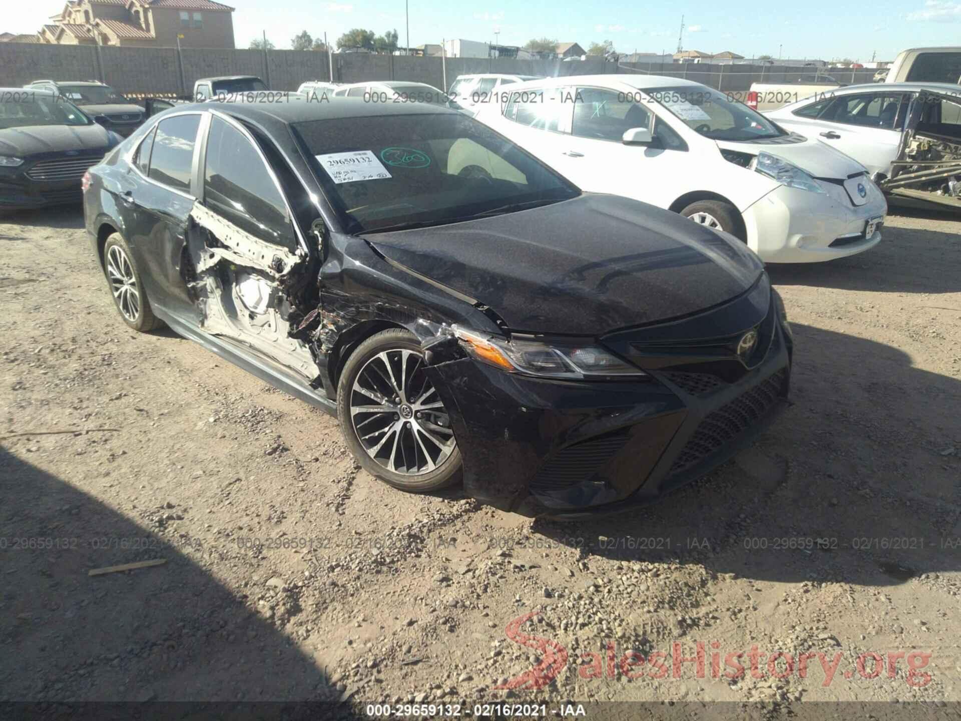 4T1B11HK5JU552908 2018 TOYOTA CAMRY