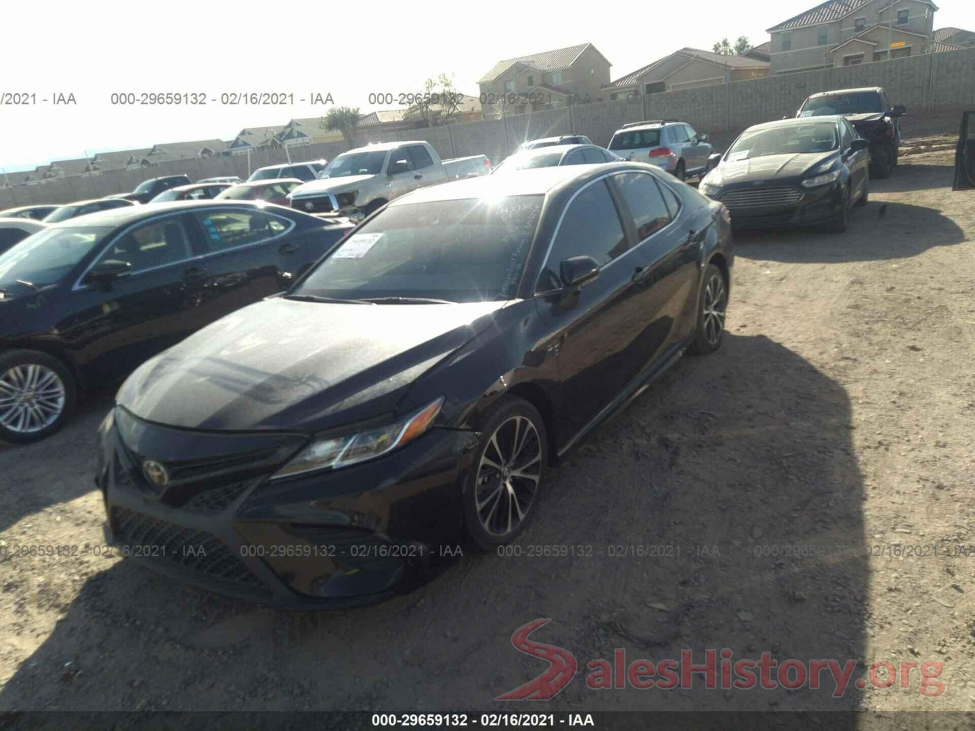 4T1B11HK5JU552908 2018 TOYOTA CAMRY