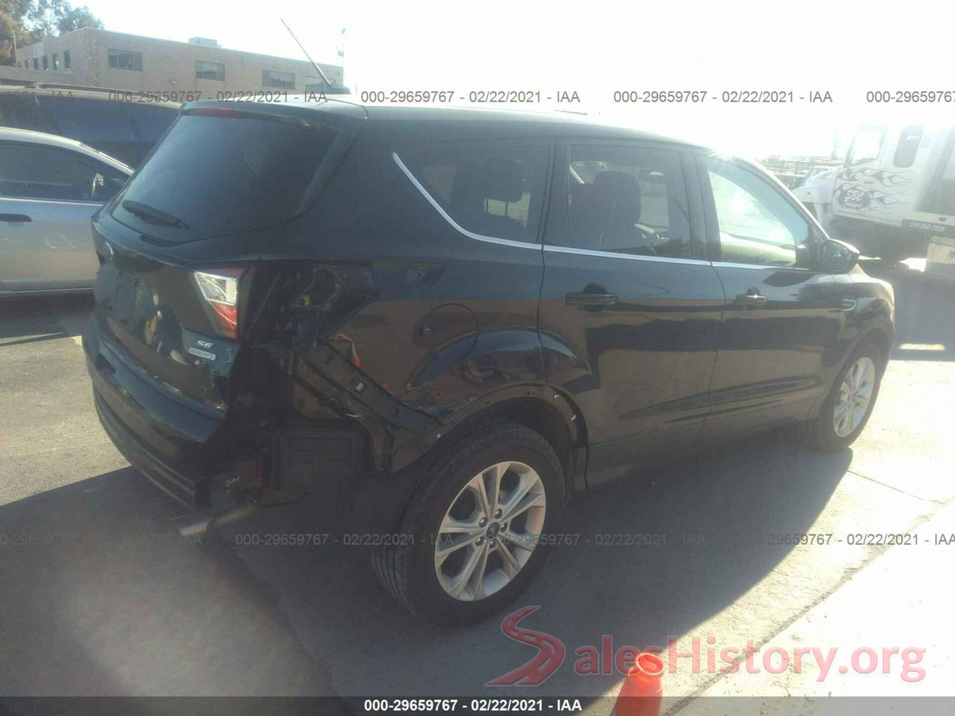 1FMCU0GD1HUC35520 2017 FORD ESCAPE