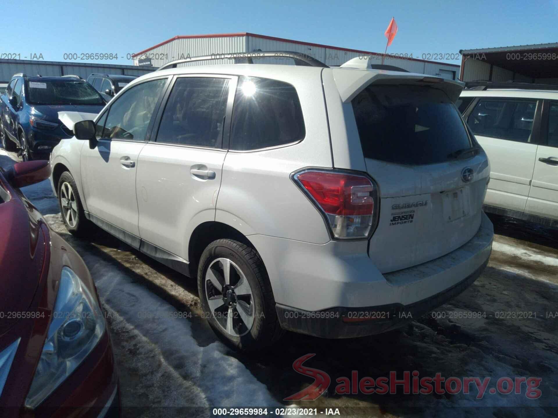 JF2SJAGC4JH413622 2018 SUBARU FORESTER