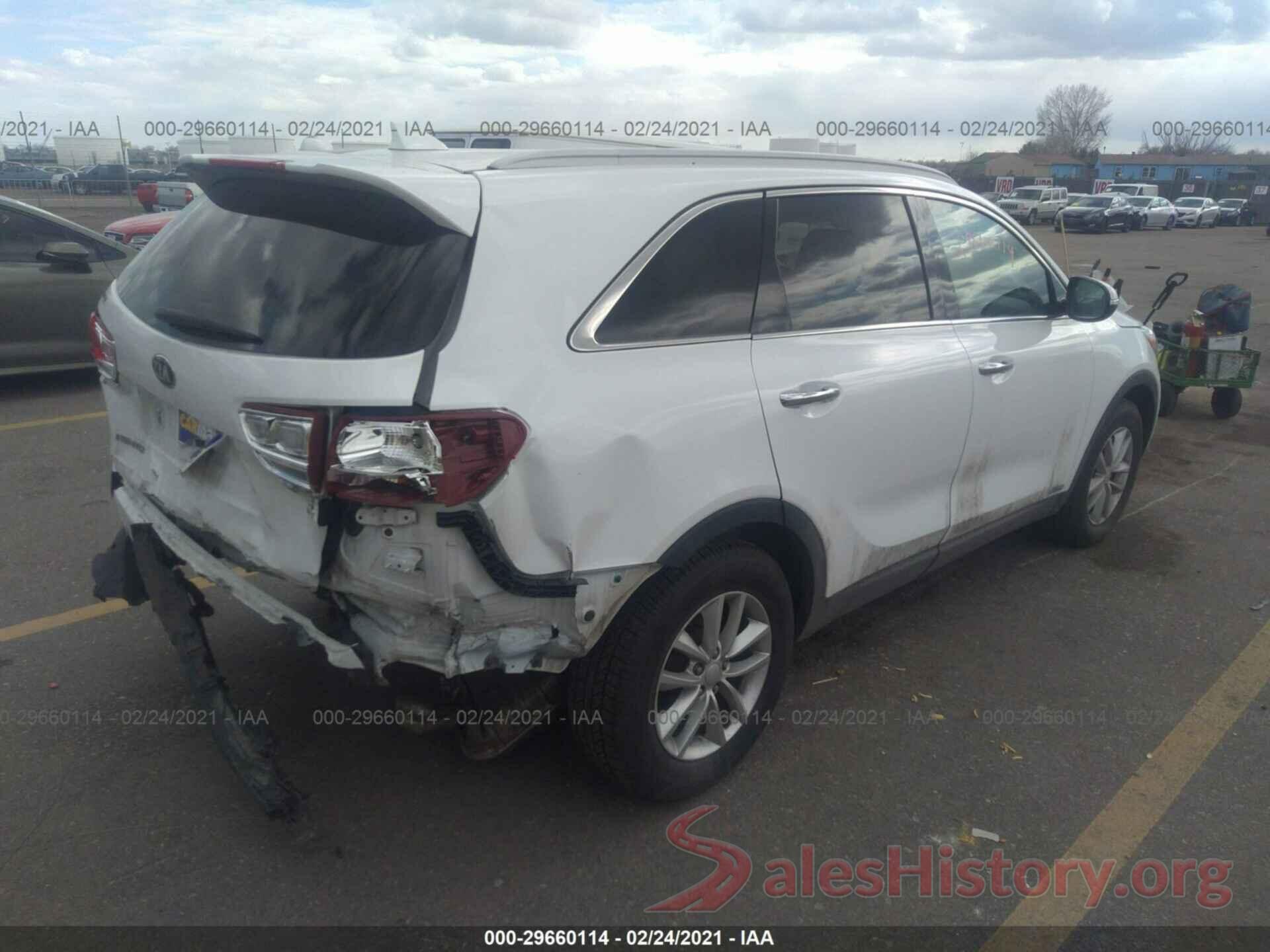 5XYPGDA32GG107632 2016 KIA SORENTO