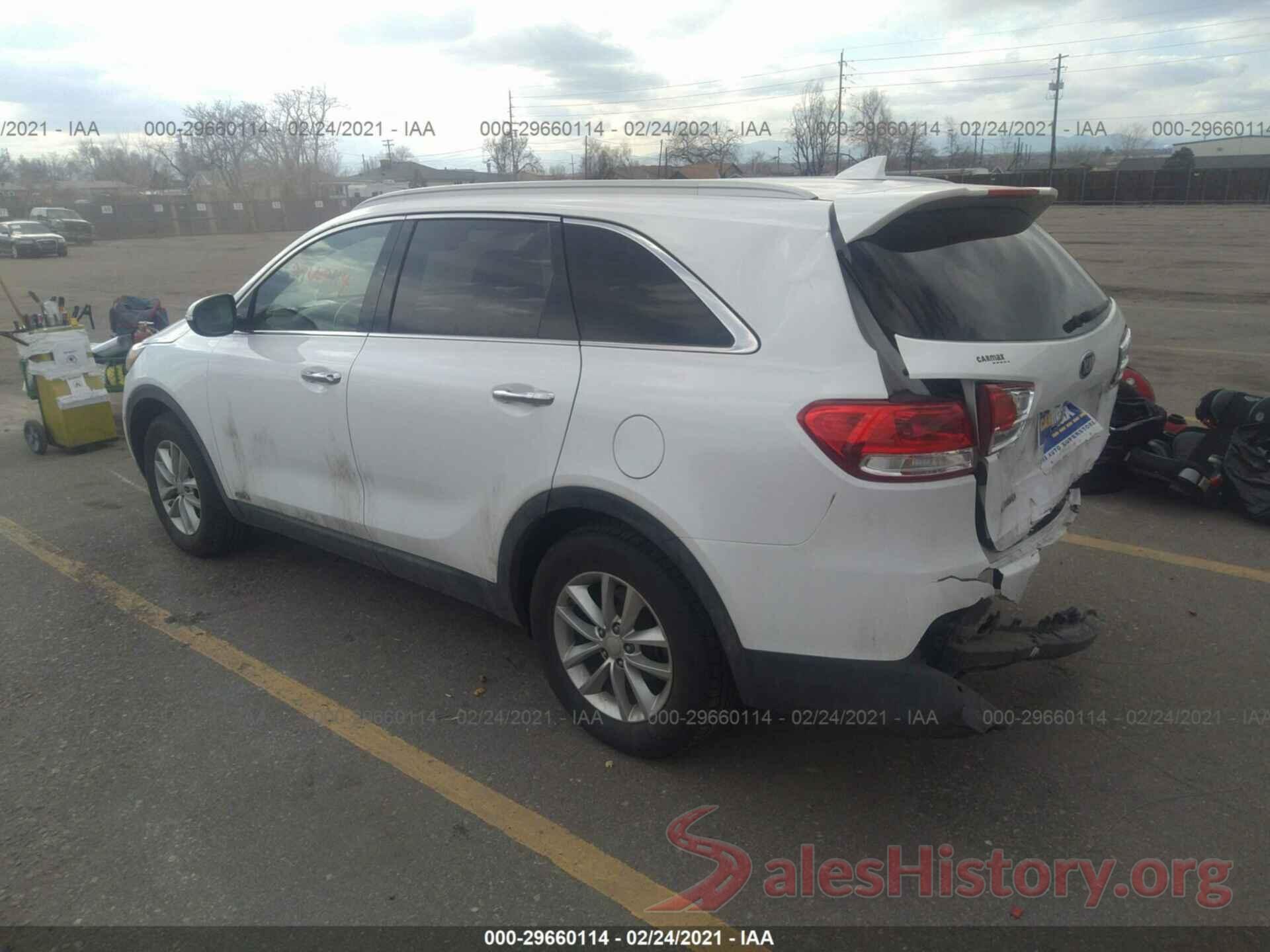 5XYPGDA32GG107632 2016 KIA SORENTO