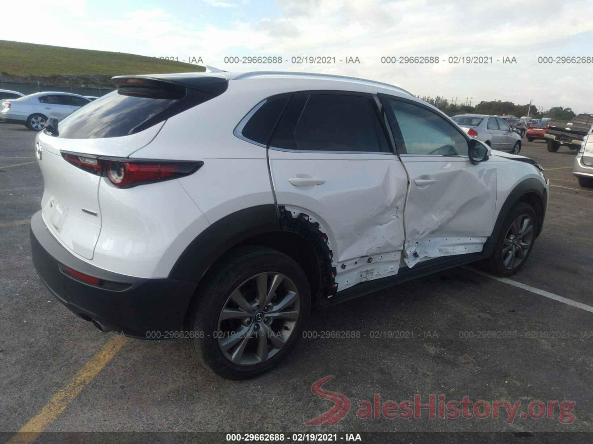 3MVDMAEM0LM111929 2020 MAZDA CX-30