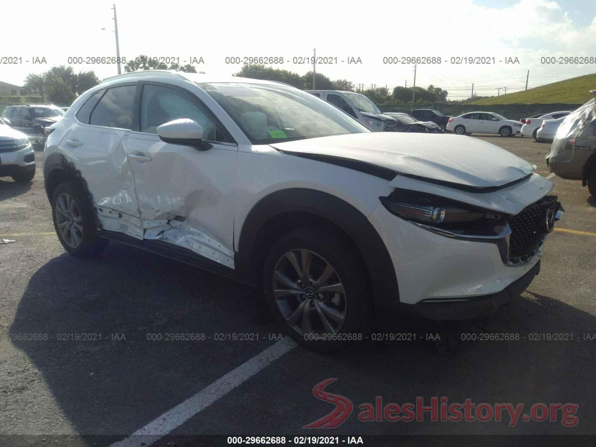 3MVDMAEM0LM111929 2020 MAZDA CX-30