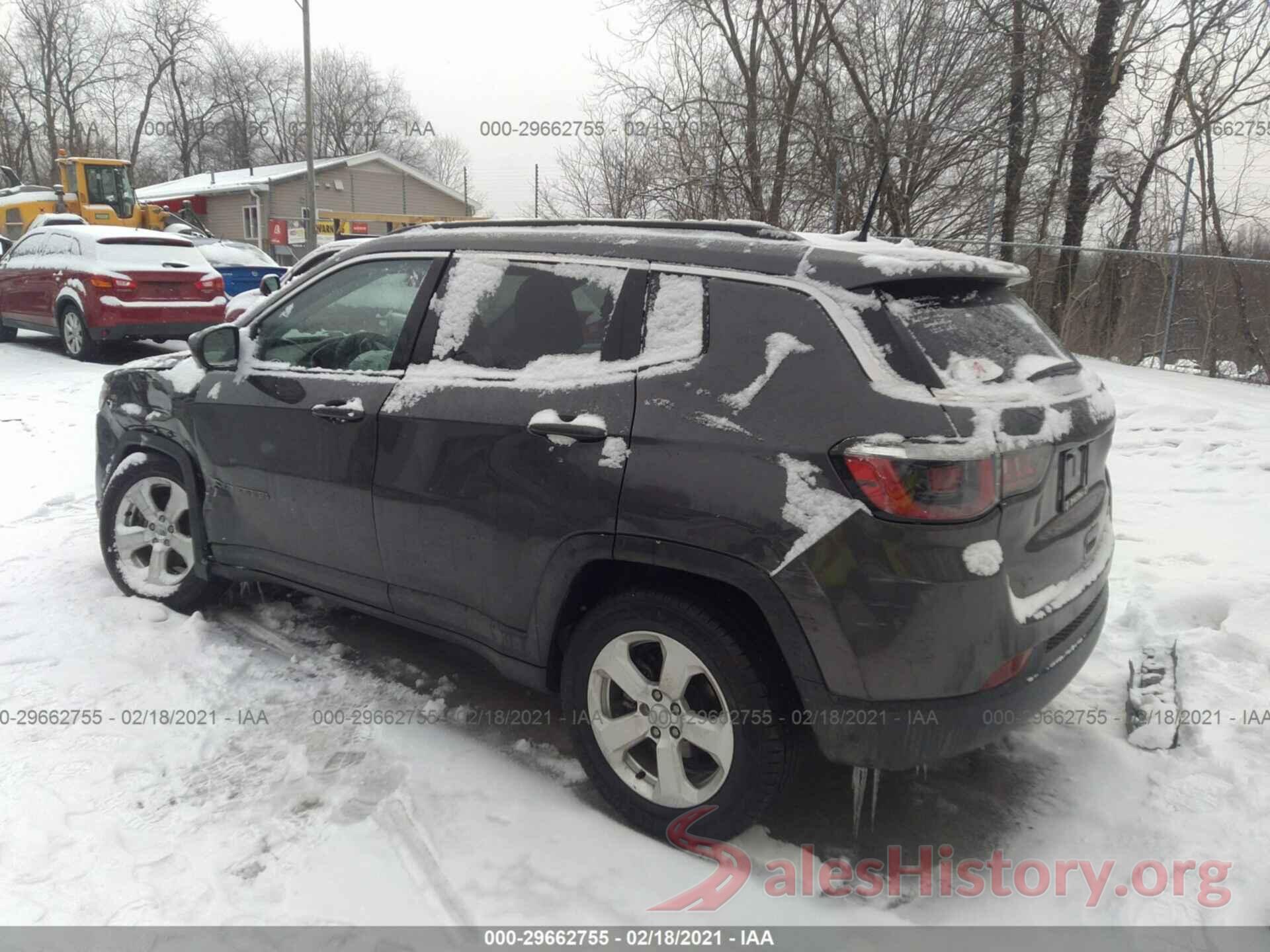 3C4NJCBB2JT263128 2018 JEEP COMPASS