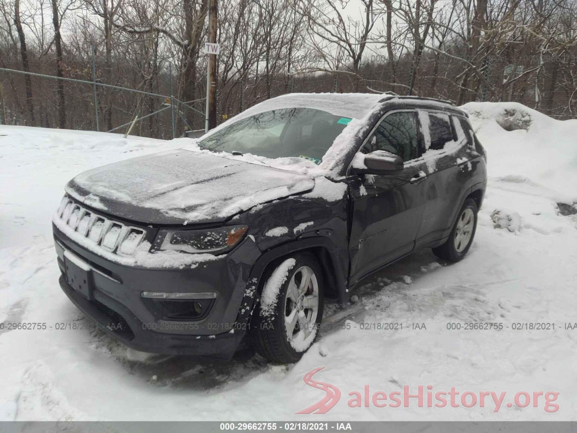 3C4NJCBB2JT263128 2018 JEEP COMPASS