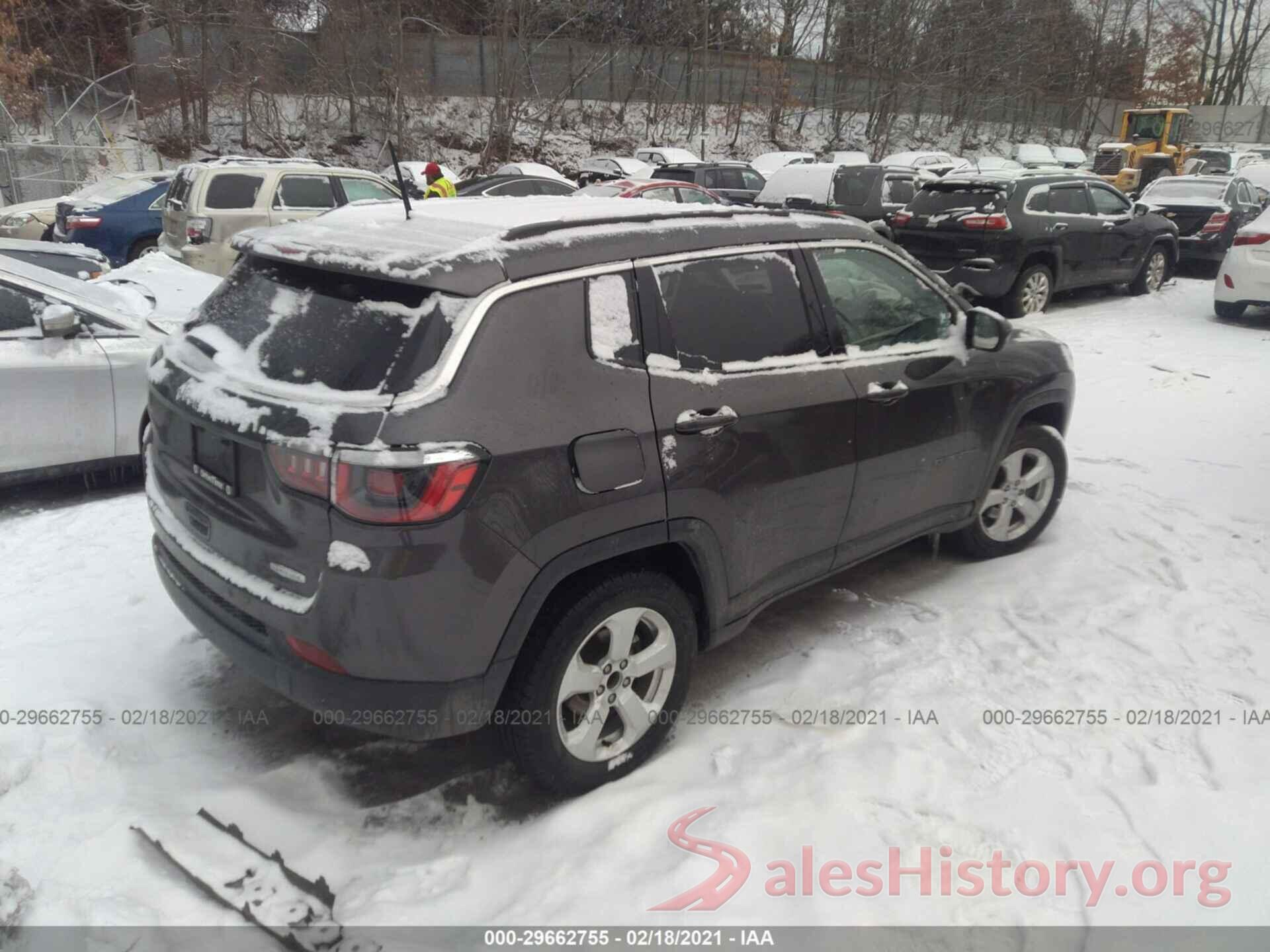 3C4NJCBB2JT263128 2018 JEEP COMPASS