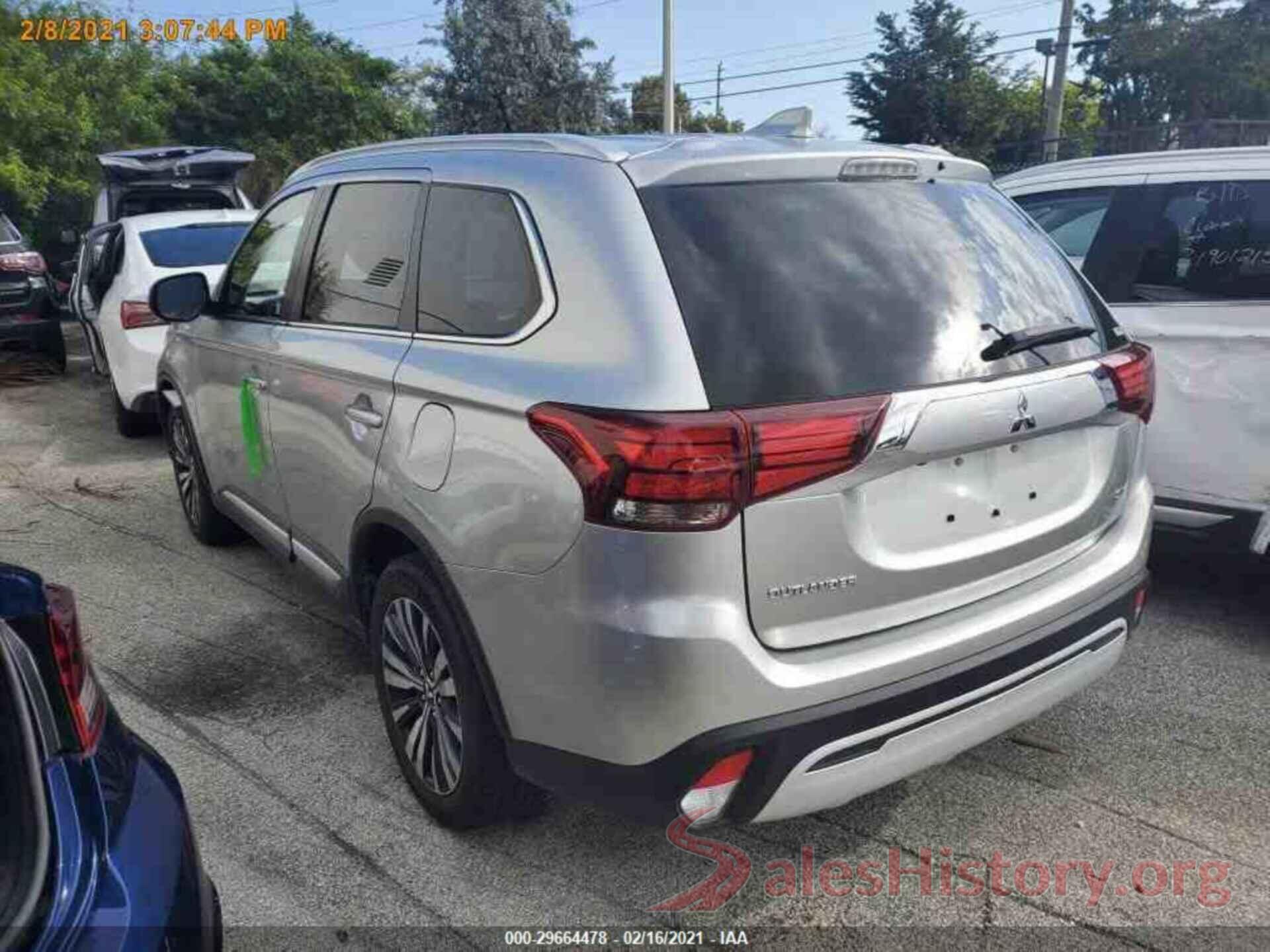 JA4AZ3A35LZ030884 2020 MITSUBISHI OUTLANDER