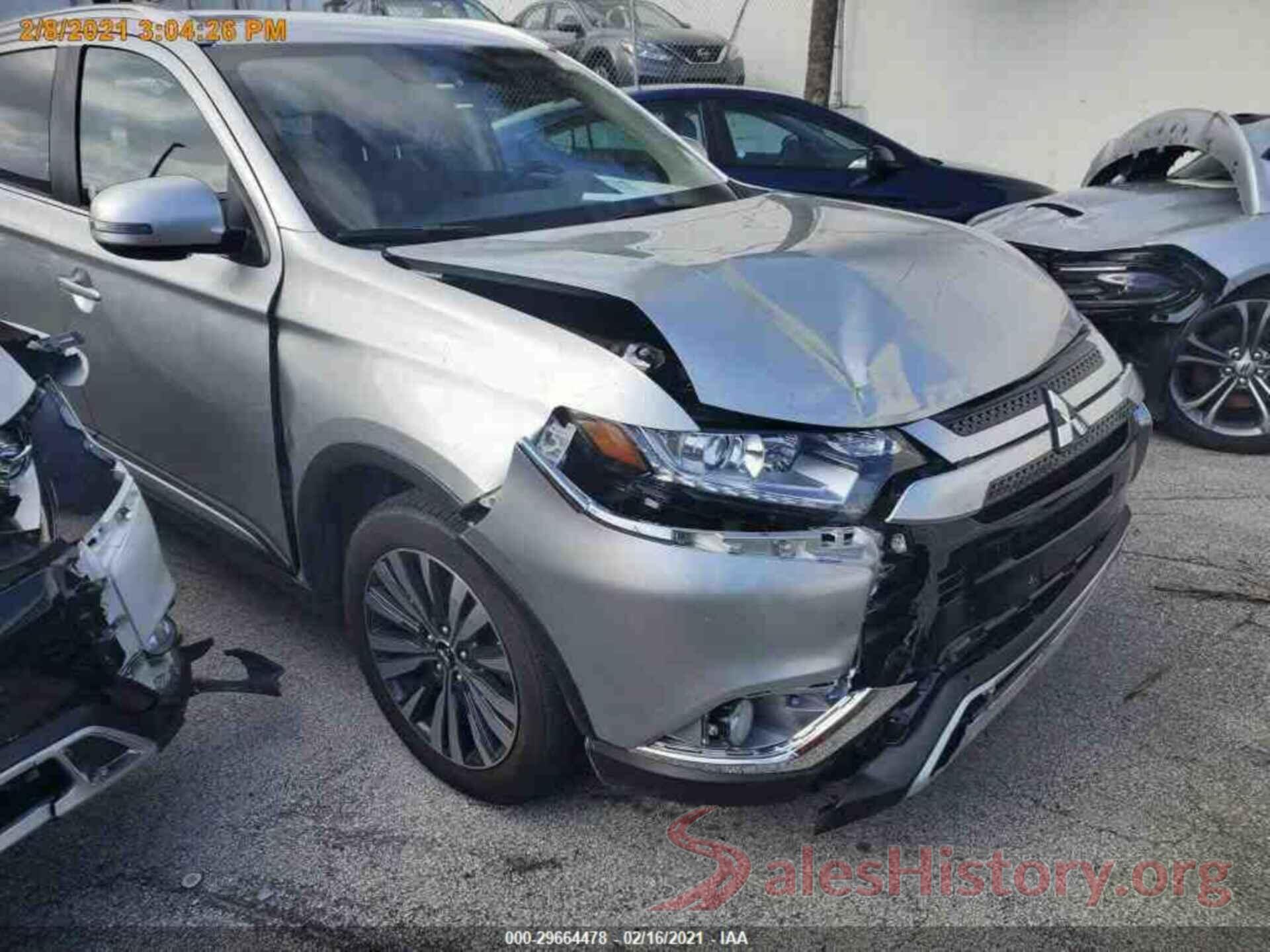 JA4AZ3A35LZ030884 2020 MITSUBISHI OUTLANDER