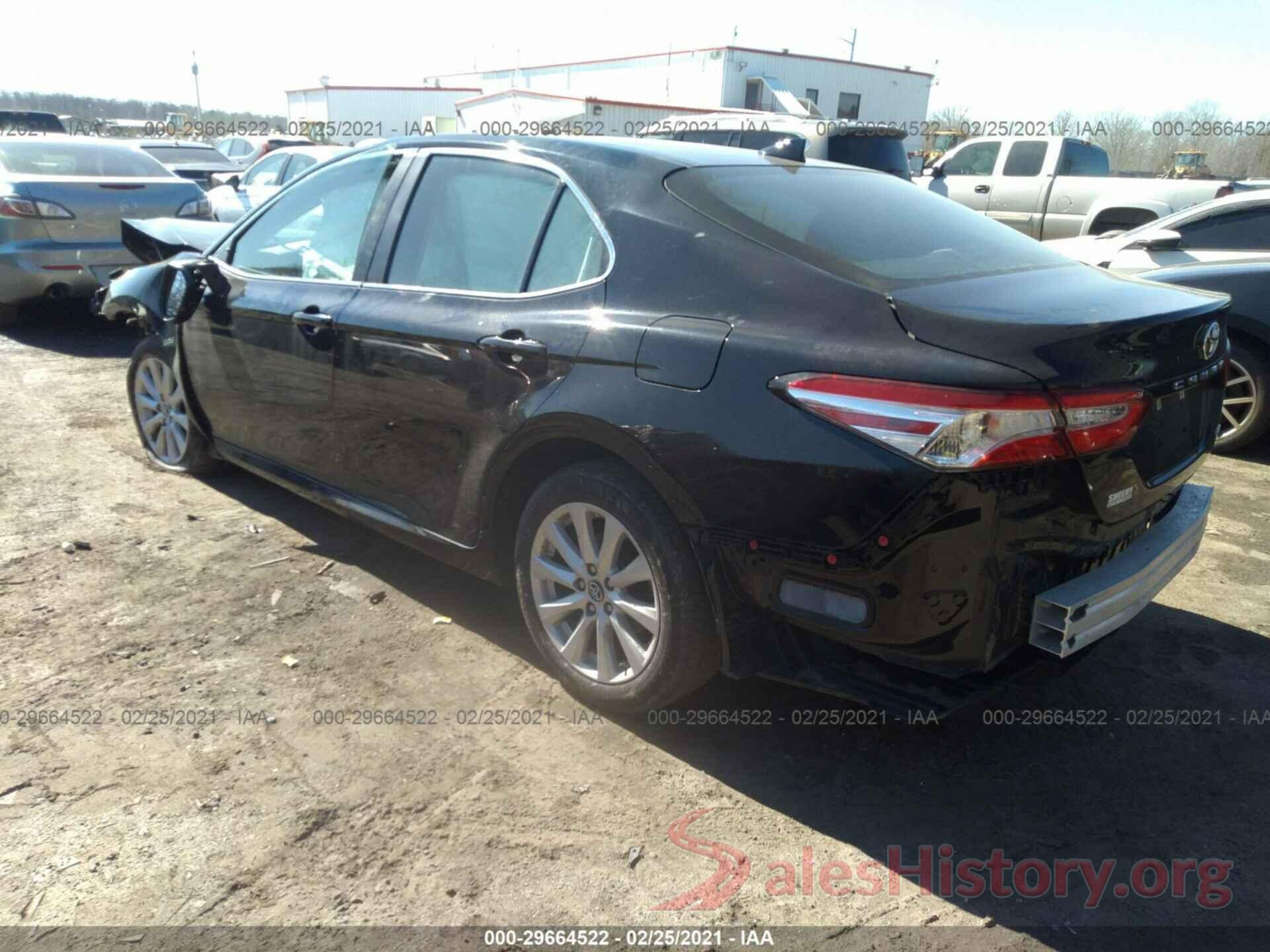 4T1B11HKXKU195792 2019 TOYOTA CAMRY