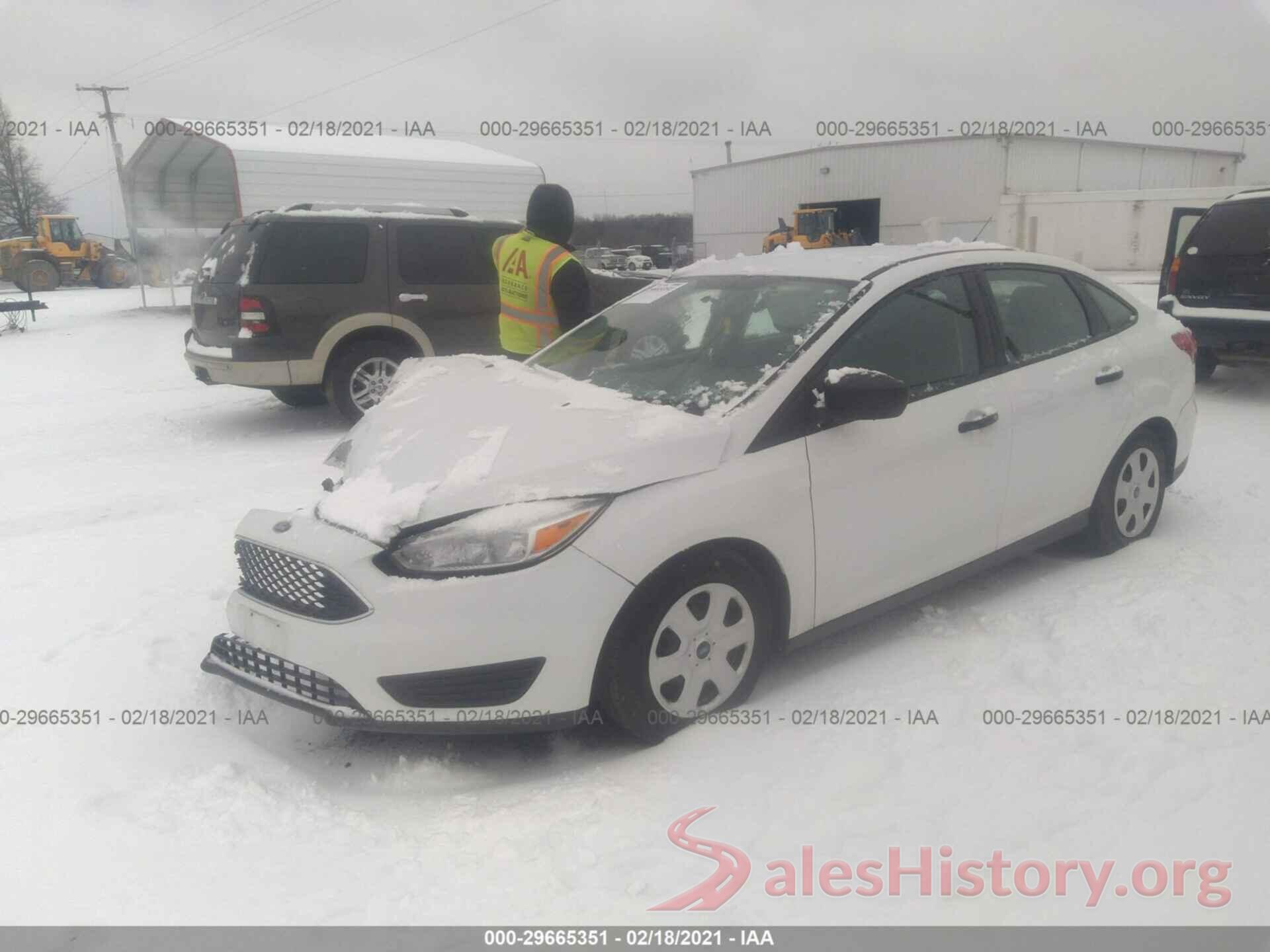 1FADP3E20JL266360 2018 FORD FOCUS