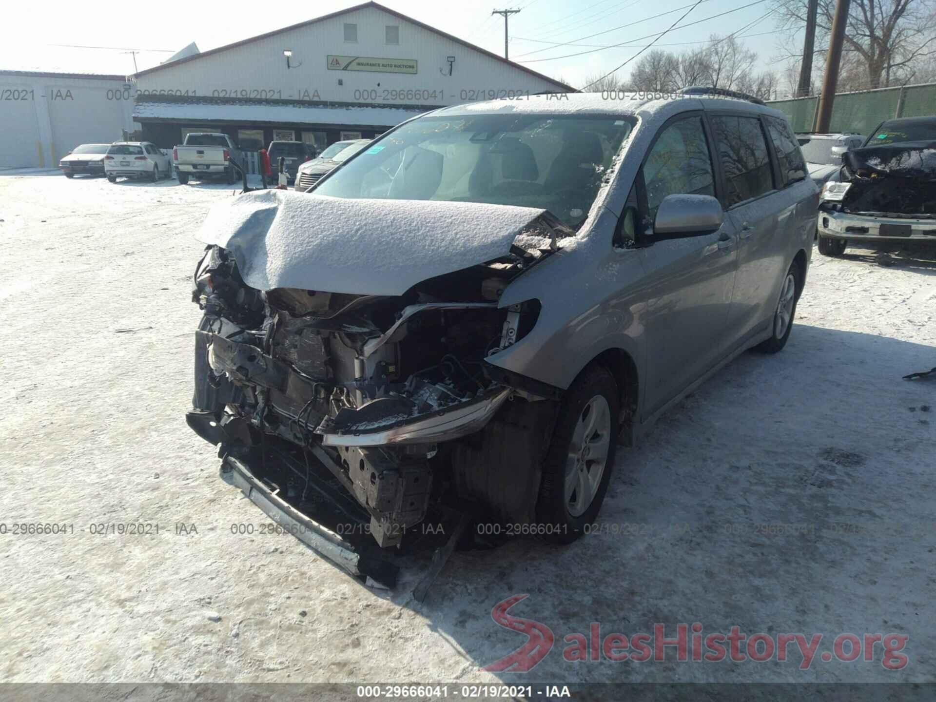 5TDKZ3DC4KS981096 2019 TOYOTA SIENNA