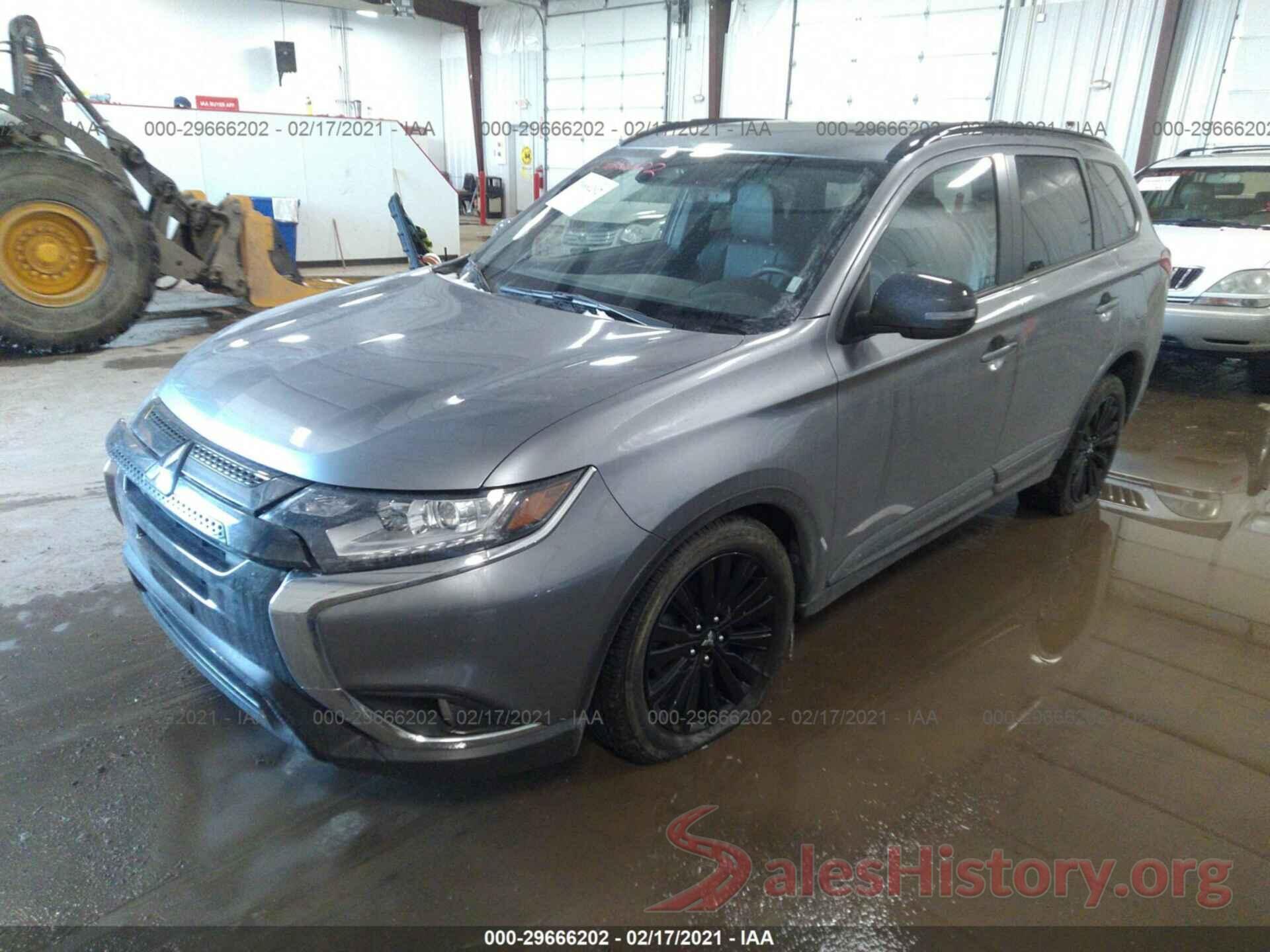 JA4AZ3A3XLZ035112 2020 MITSUBISHI OUTLANDER