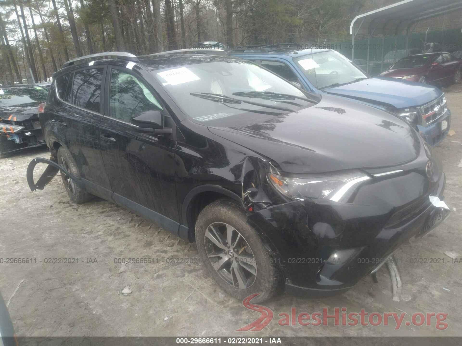 2T3RFREV8HW640740 2017 TOYOTA RAV4