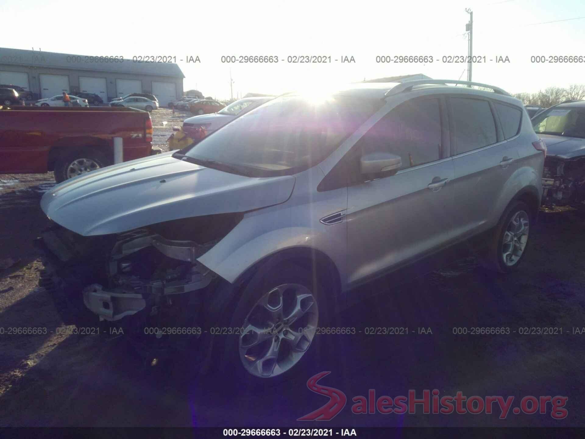 1FMCU0J92GUA63811 2016 FORD ESCAPE