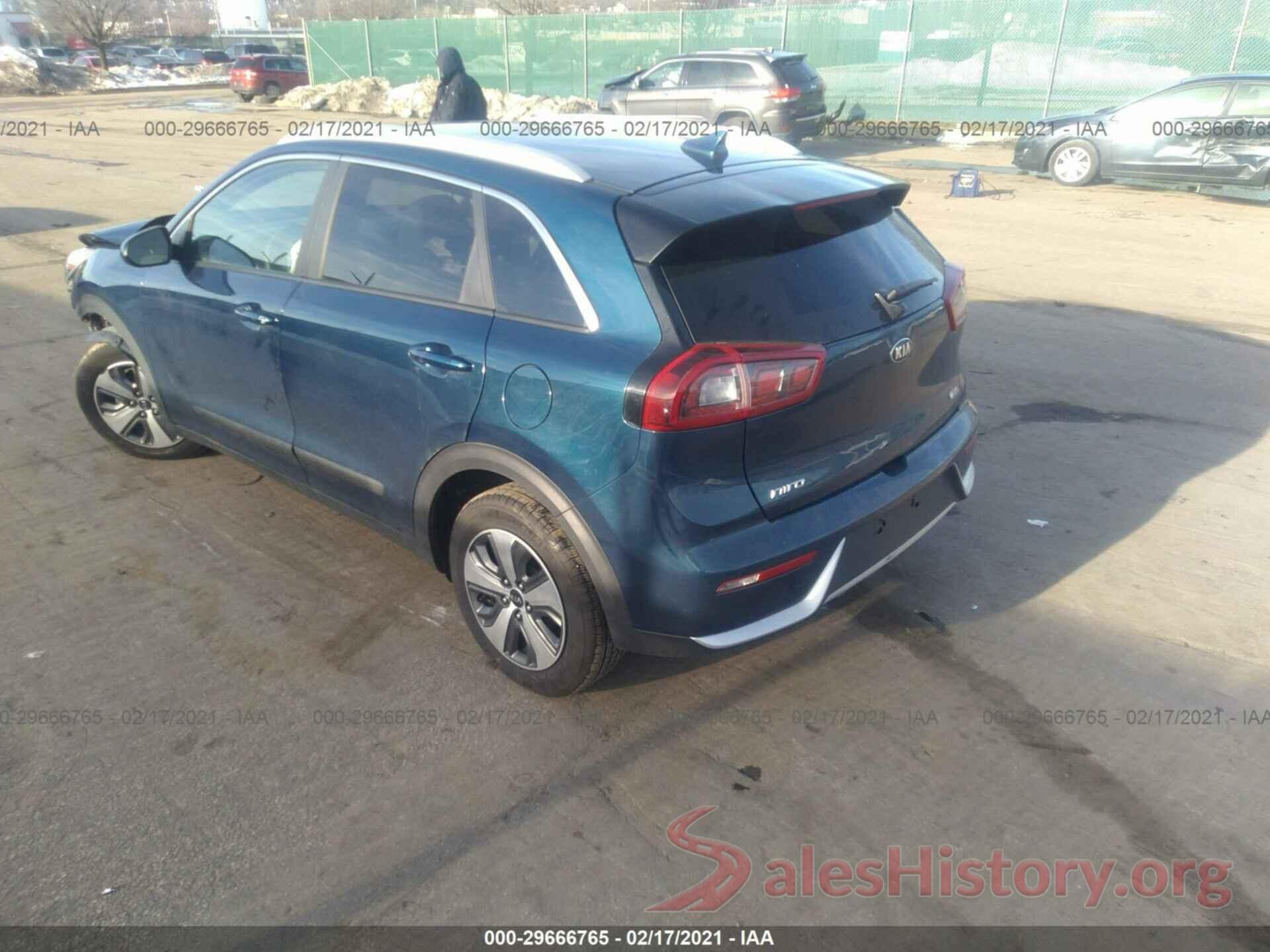 KNDCB3LC8K5254947 2019 KIA NIRO