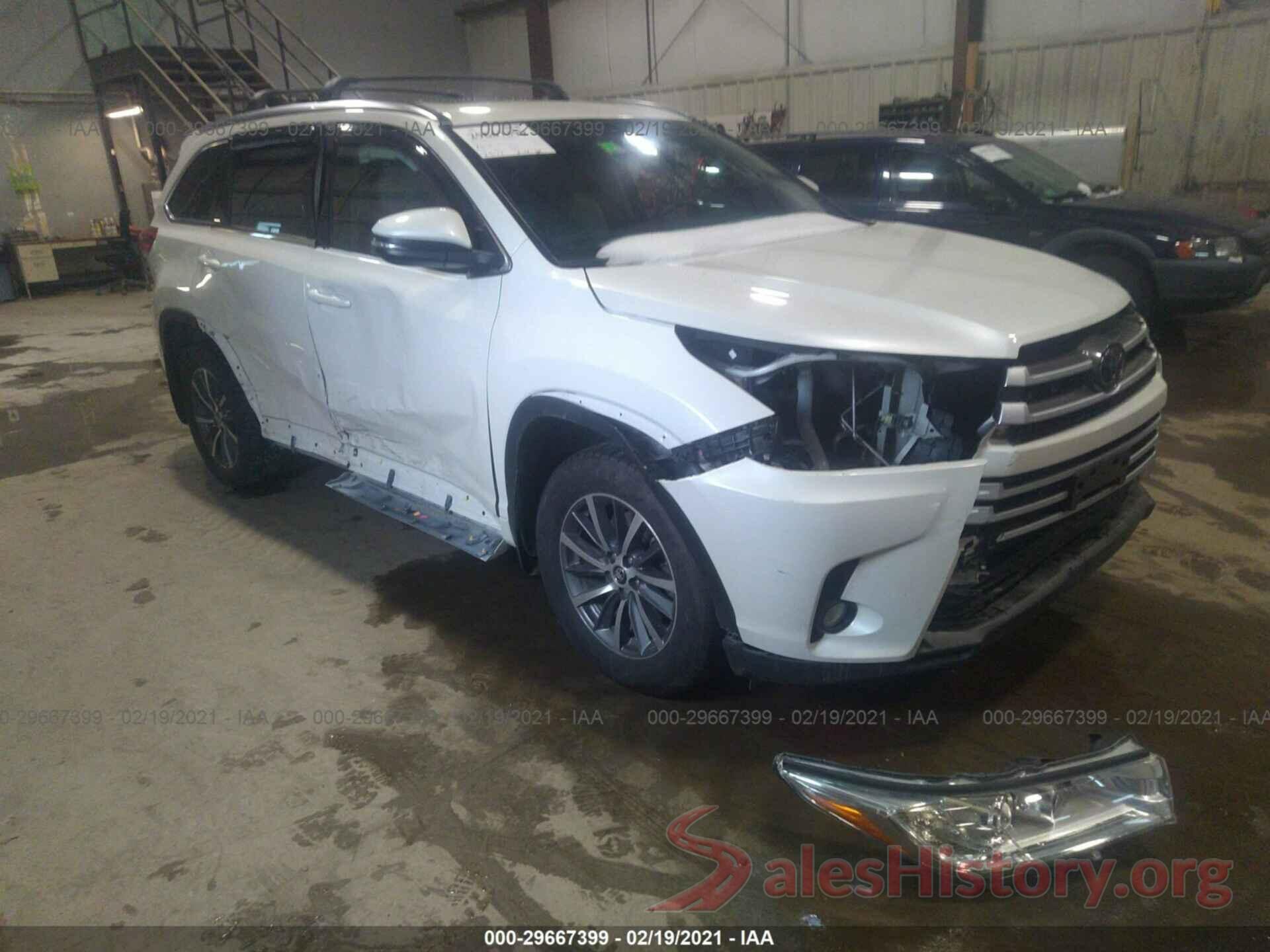 5TDJZRFH5JS523895 2018 TOYOTA HIGHLANDER