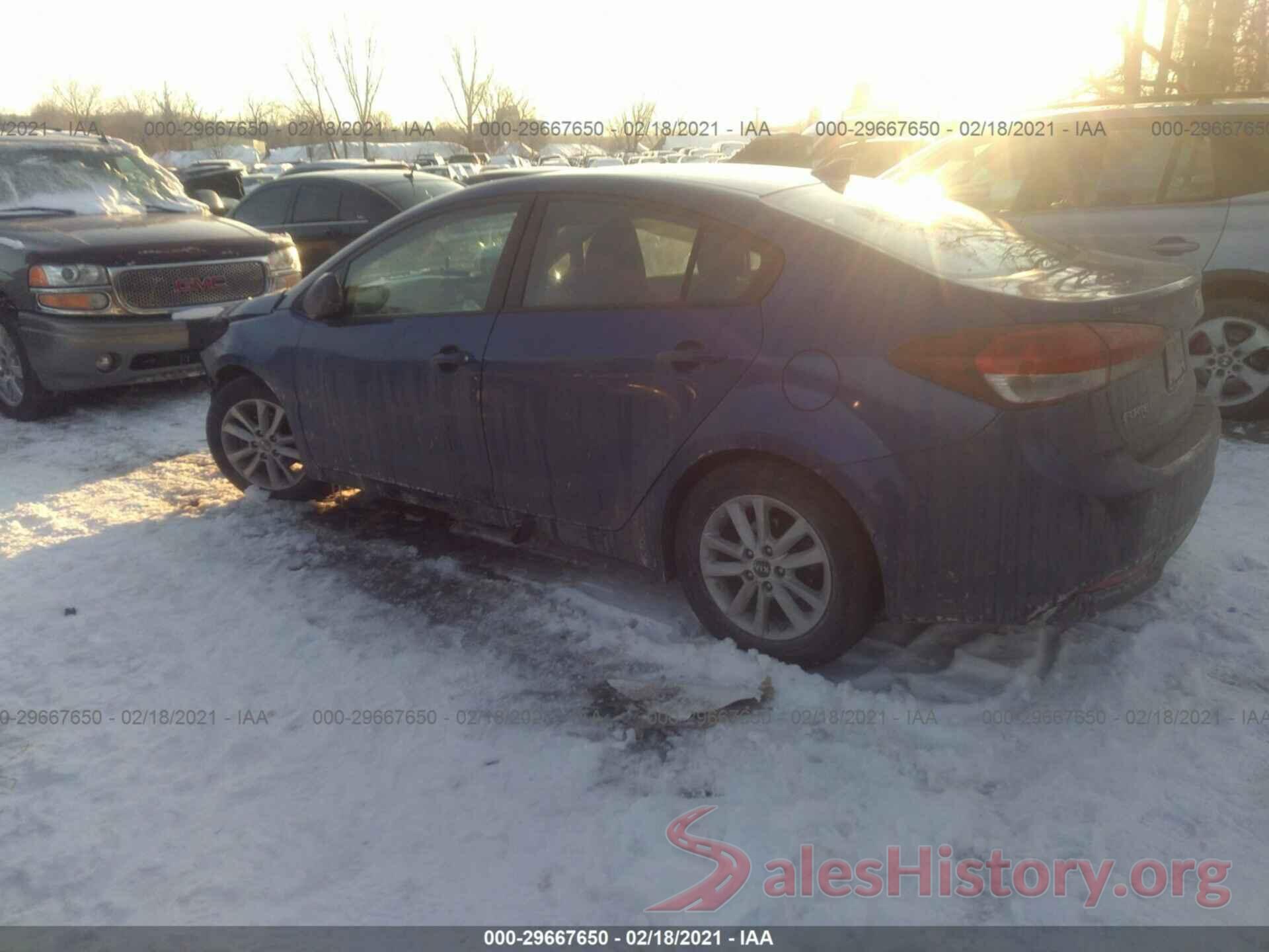 3KPFL4A76HE067502 2017 KIA FORTE