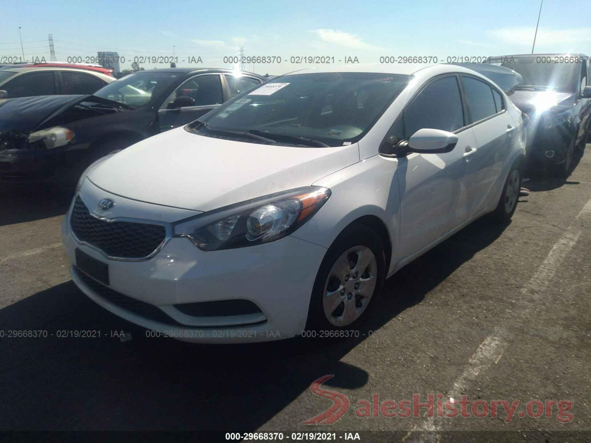 KNAFK4A66G5616780 2016 KIA FORTE