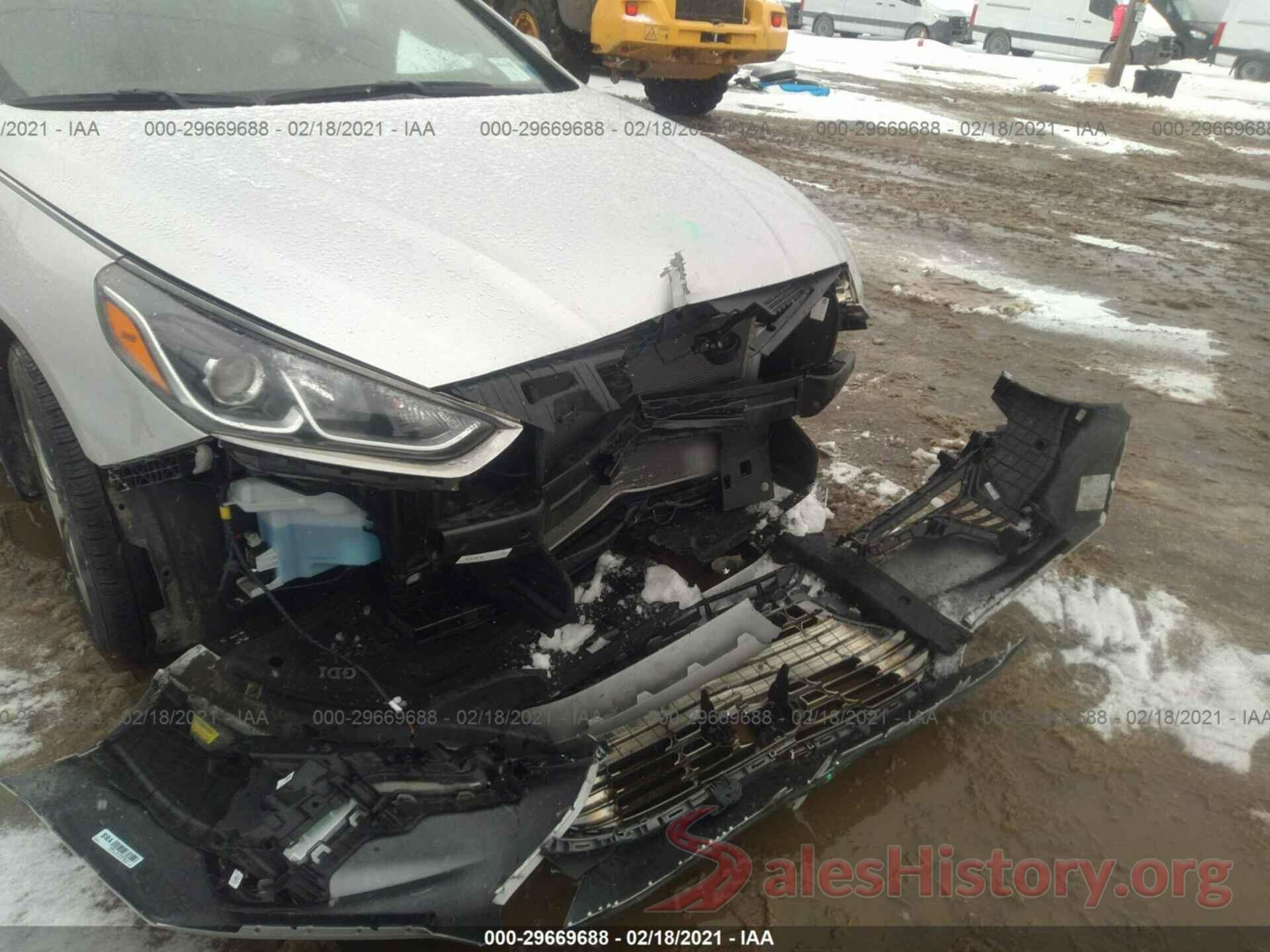 5NPE34AF2JH648984 2018 HYUNDAI SONATA