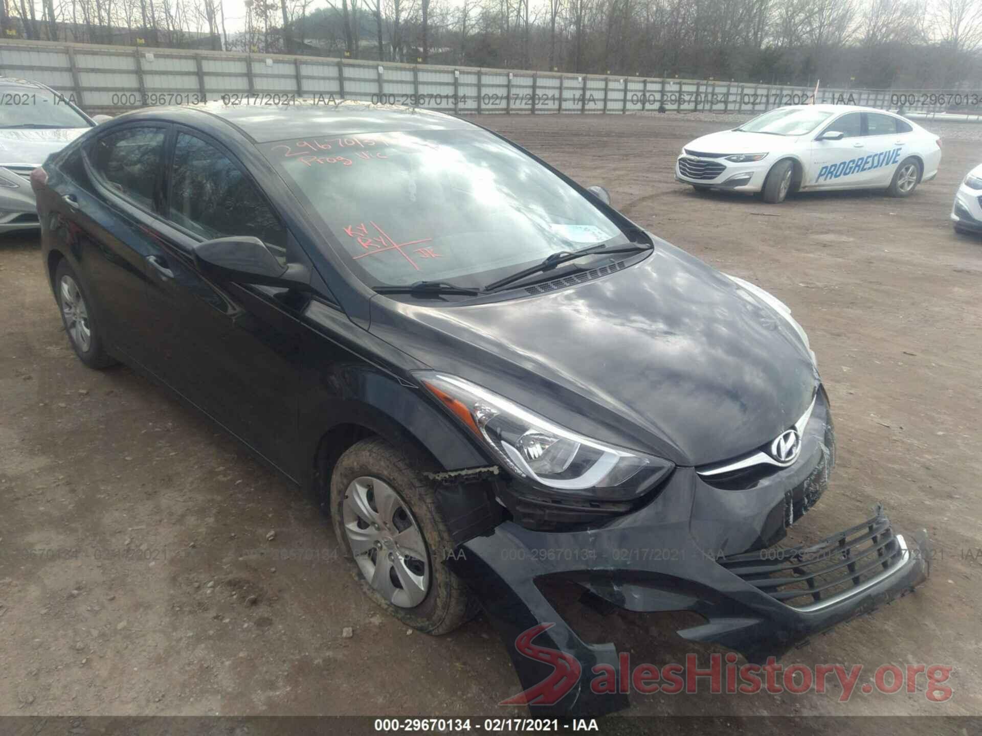 5NPDH4AE1GH786447 2016 HYUNDAI ELANTRA