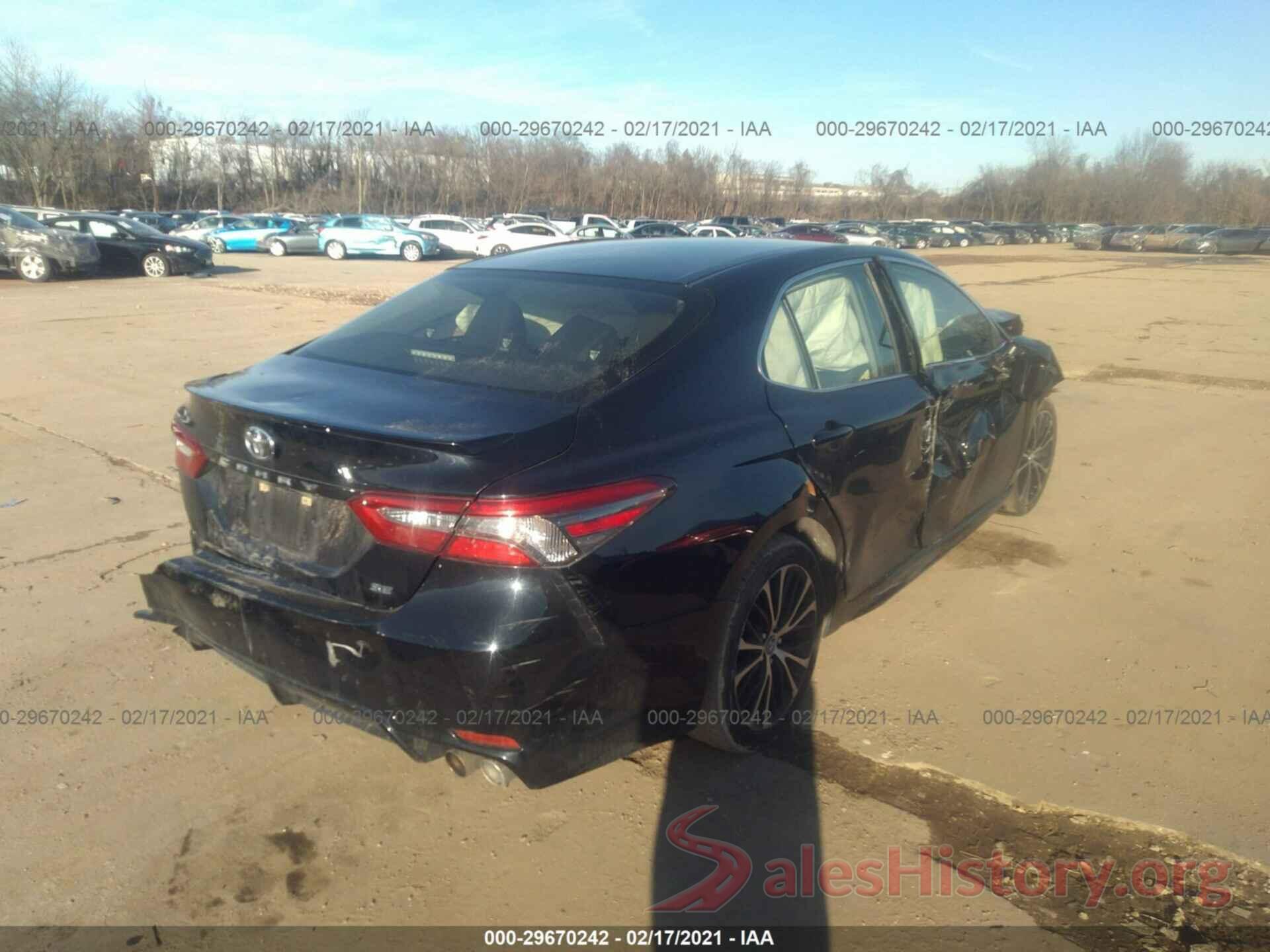 JTNB11HK5J3021696 2018 TOYOTA CAMRY