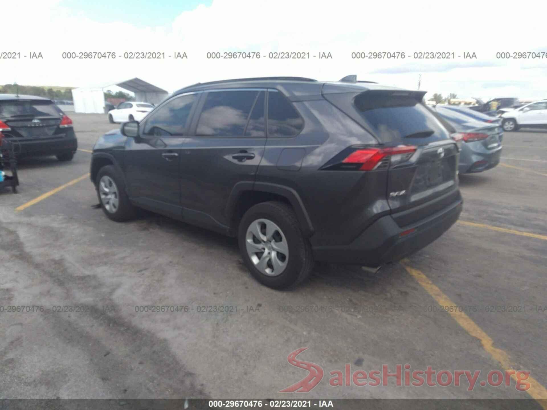 JTMH1RFV1KJ007513 2019 TOYOTA RAV4