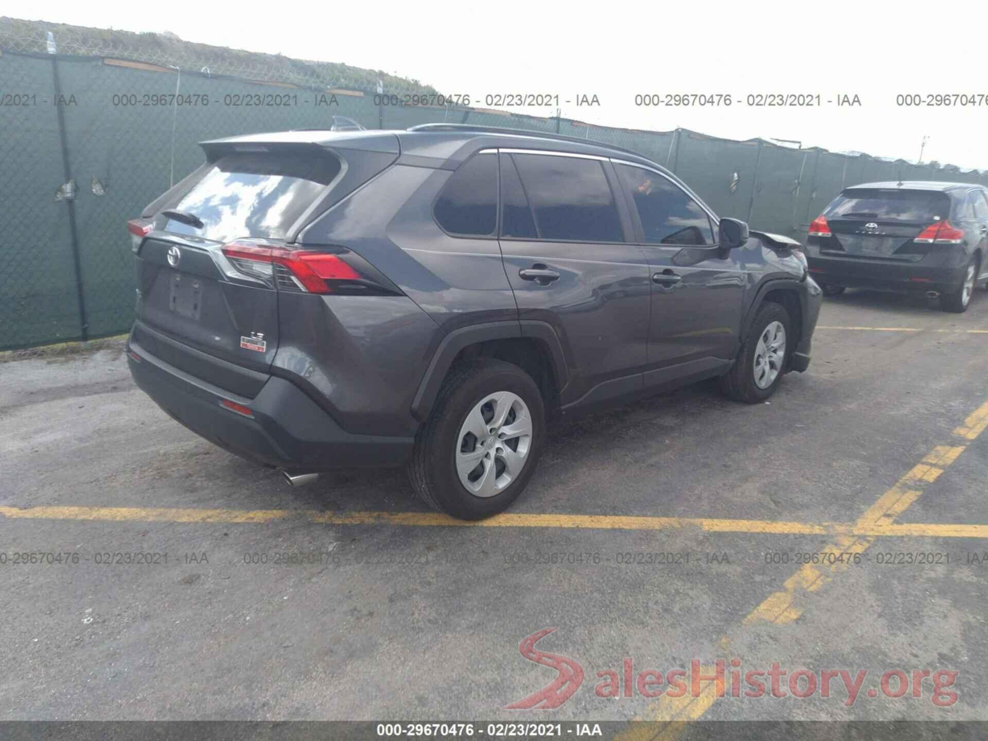 JTMH1RFV1KJ007513 2019 TOYOTA RAV4