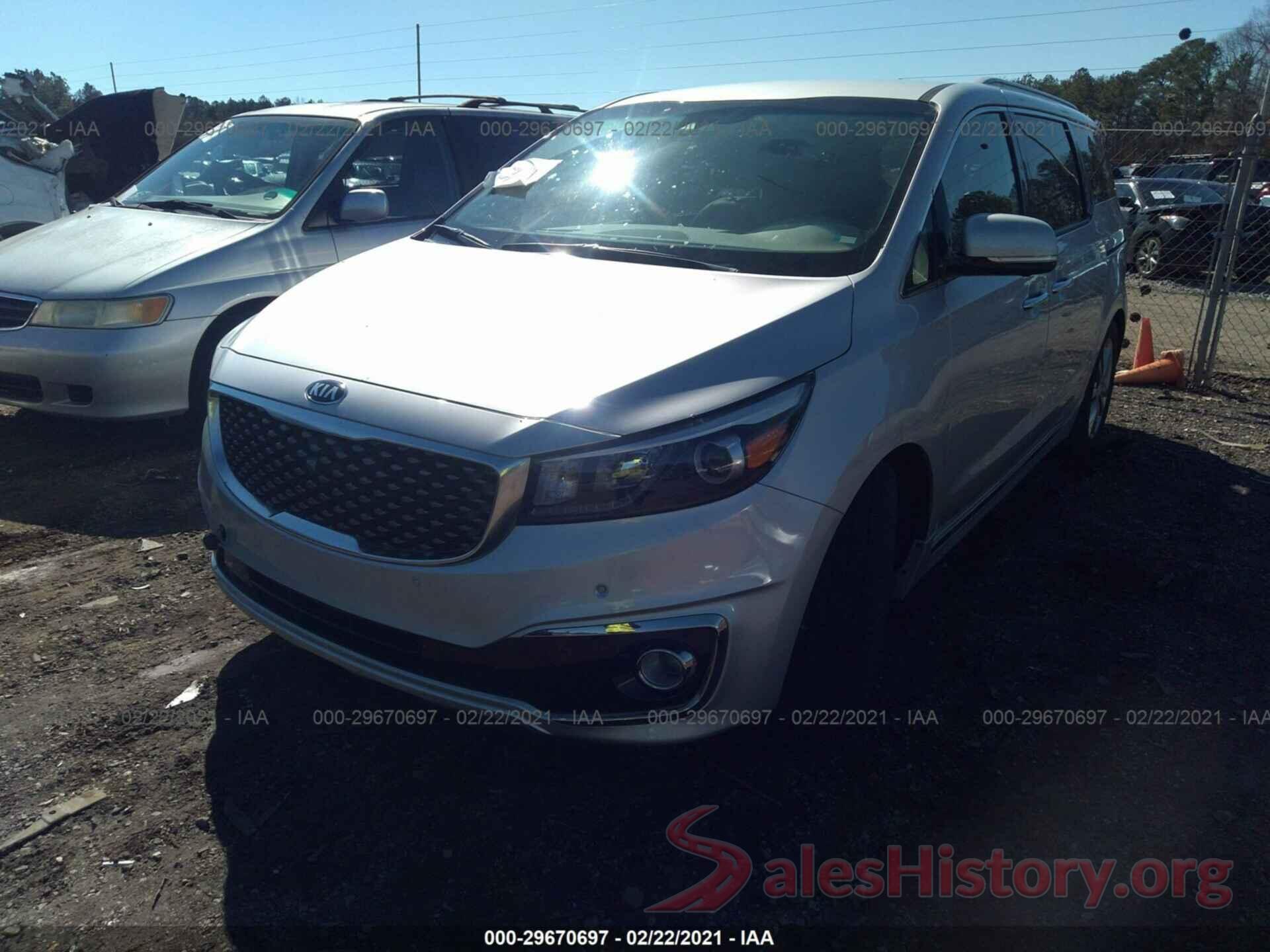 KNDME5C18J6356070 2018 KIA SEDONA