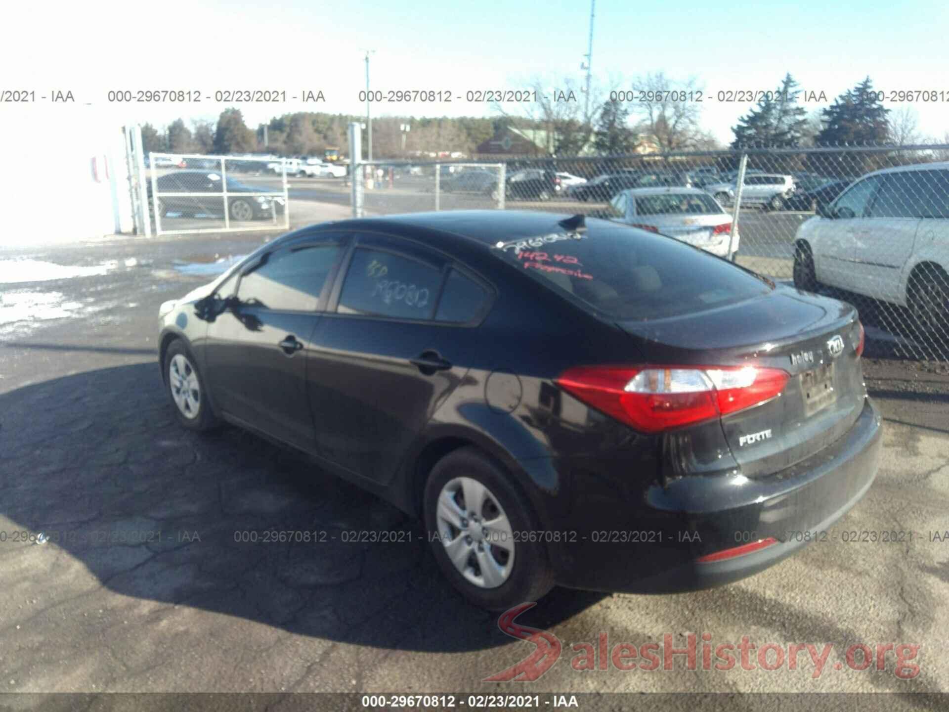 KNAFK4A60G5538139 2016 KIA FORTE