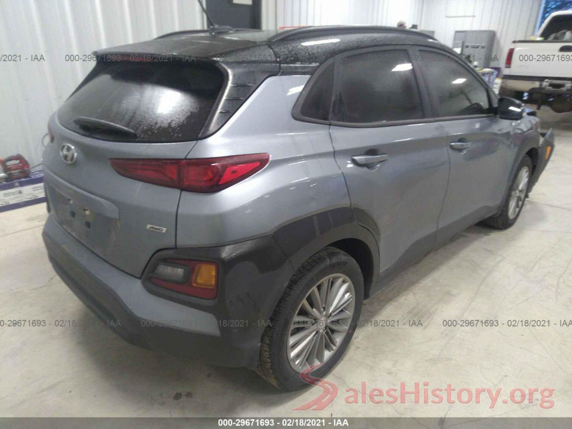 KM8K2CAA8JU122042 2018 HYUNDAI KONA