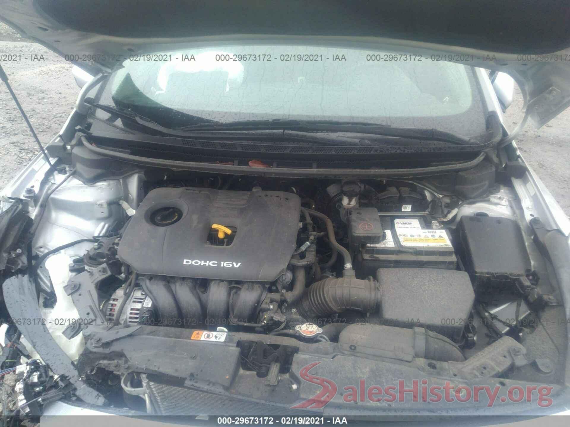 3KPFK4A76JE268891 2018 KIA FORTE