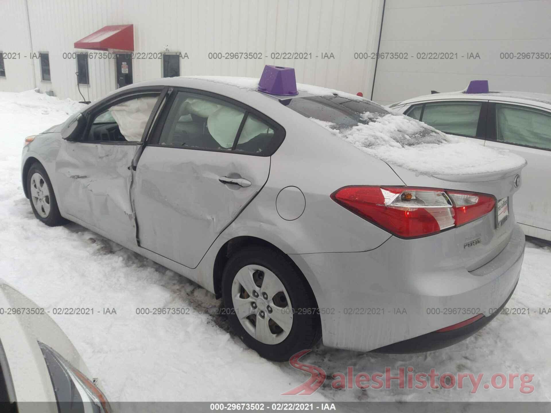 KNAFX4A65G5528059 2016 KIA FORTE