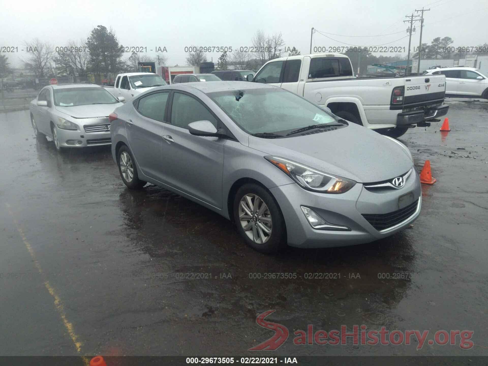 5NPDH4AE7GH670489 2016 HYUNDAI ELANTRA