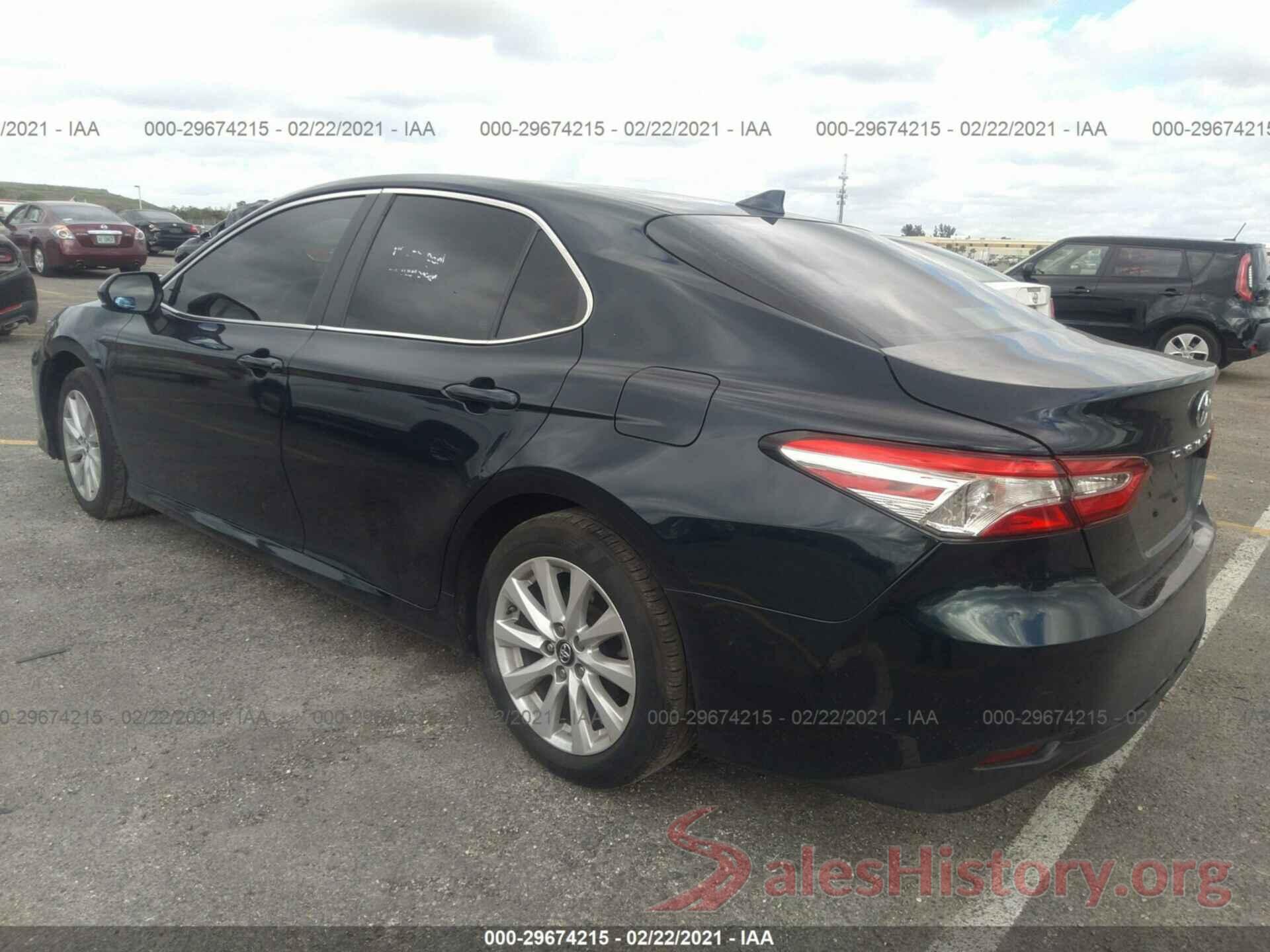 4T1B11HK2KU828110 2019 TOYOTA CAMRY