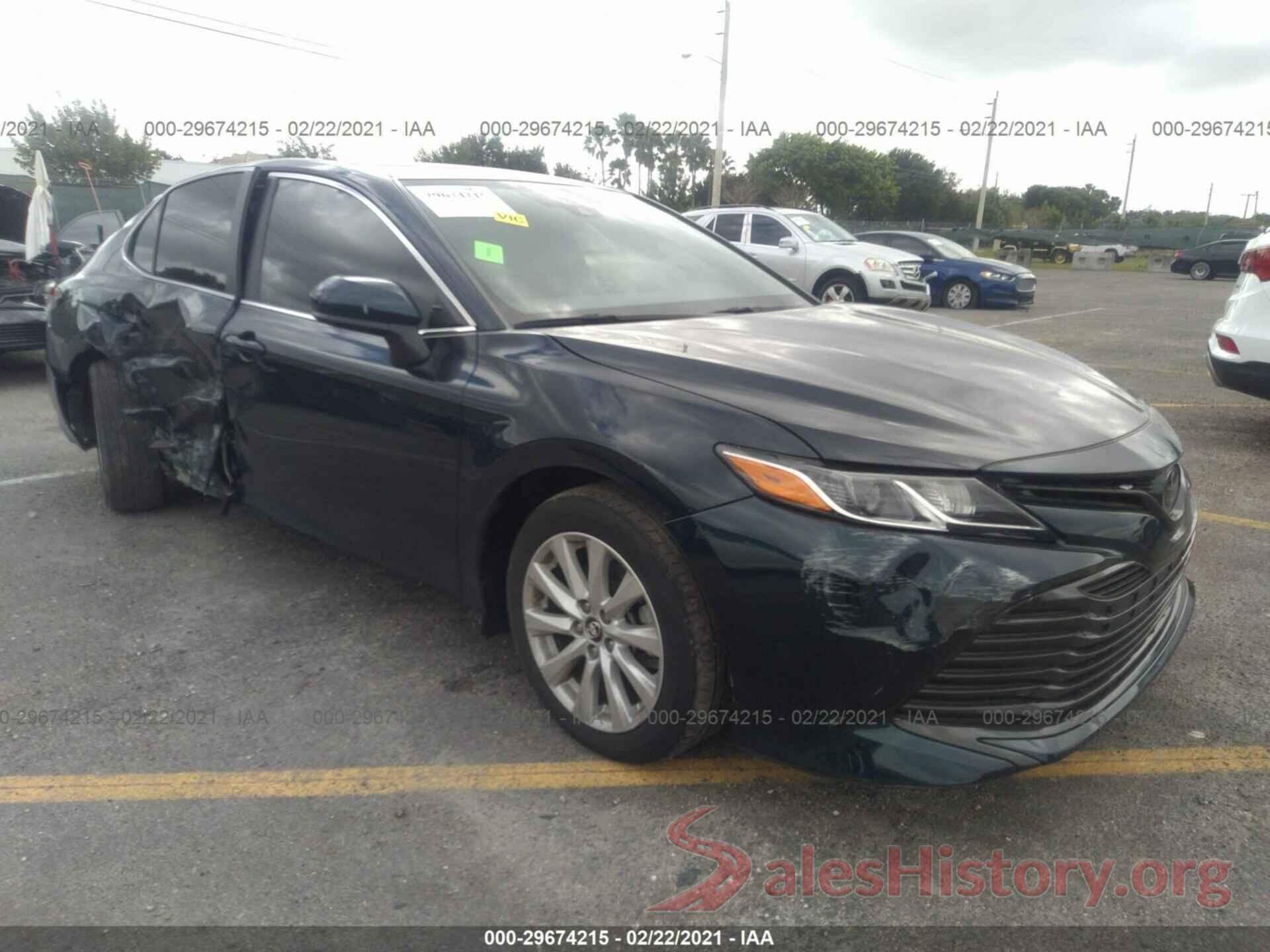 4T1B11HK2KU828110 2019 TOYOTA CAMRY