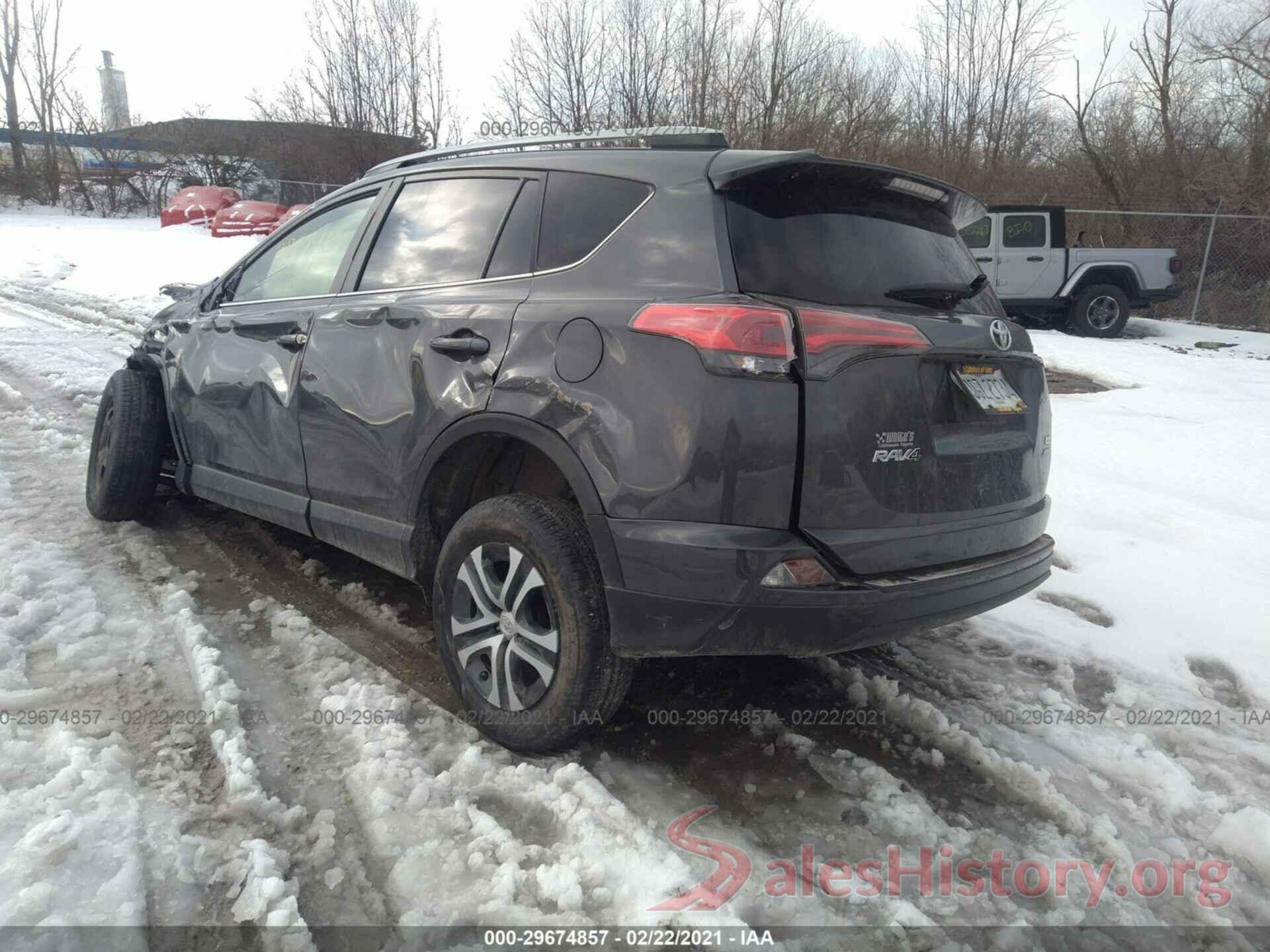 JTMBFREV1JJ222557 2018 TOYOTA RAV4