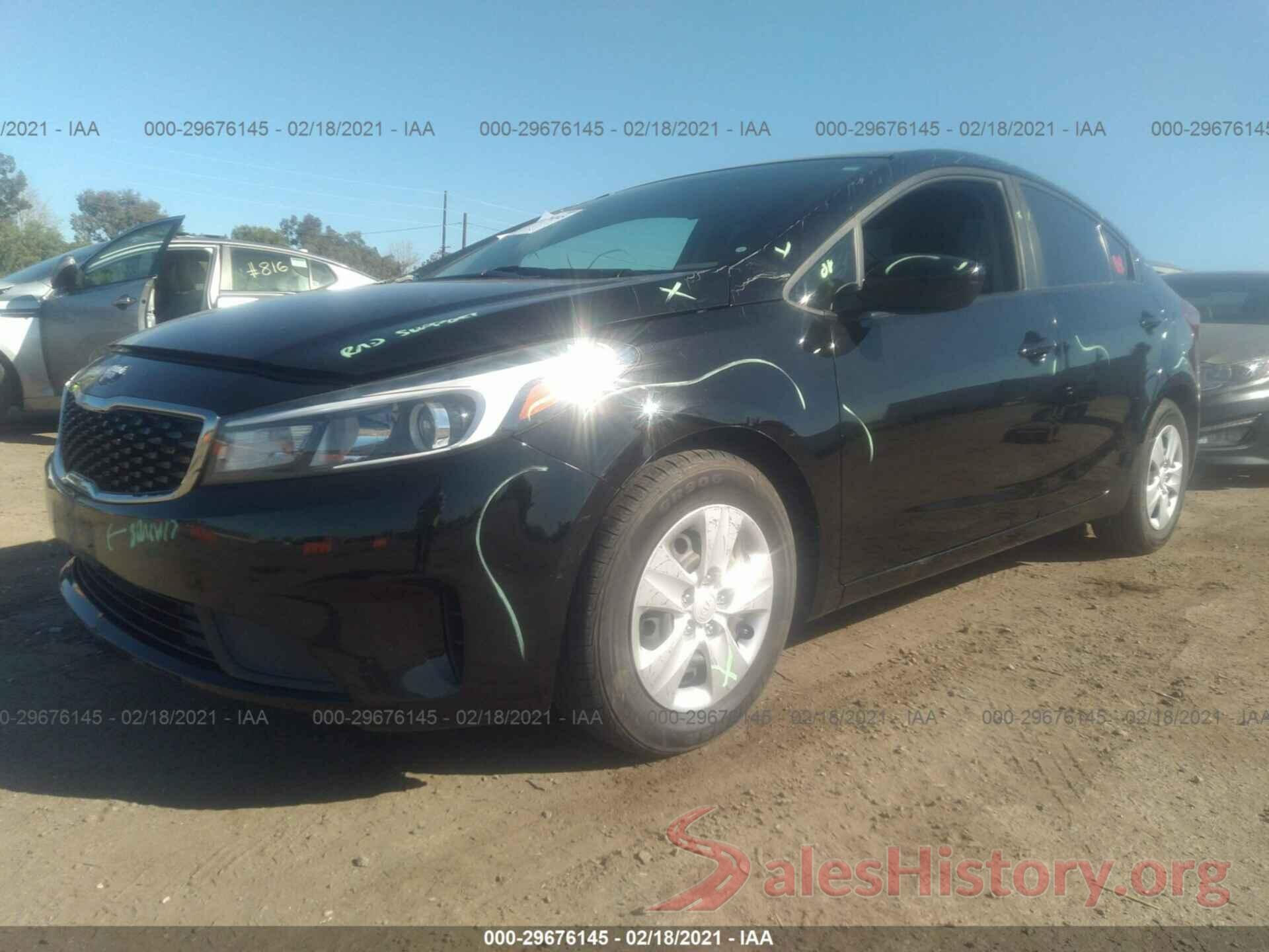 3KPFK4A73HE064818 2017 KIA FORTE